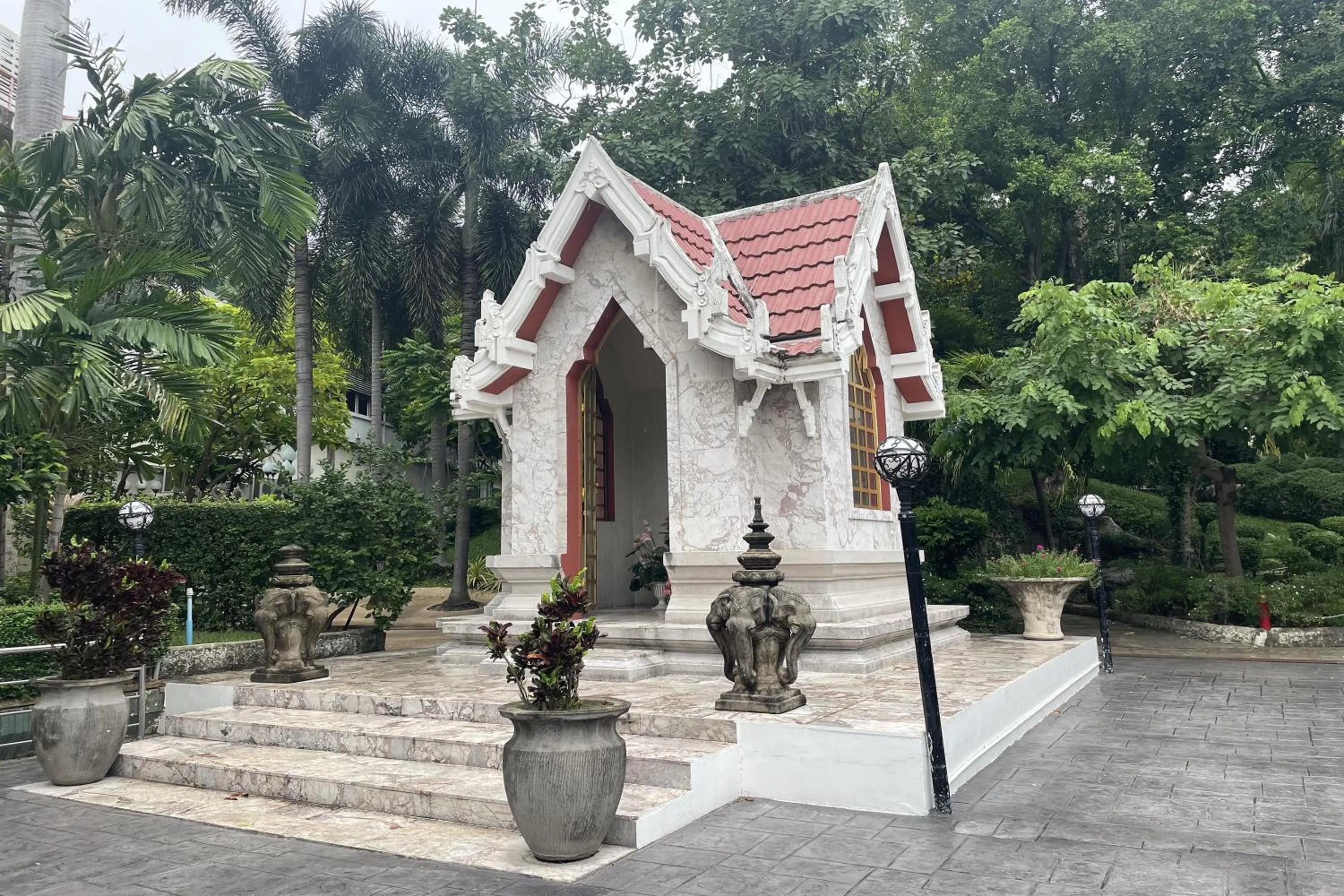 Nearby landmark in Suan Sunandha Palace Hotel