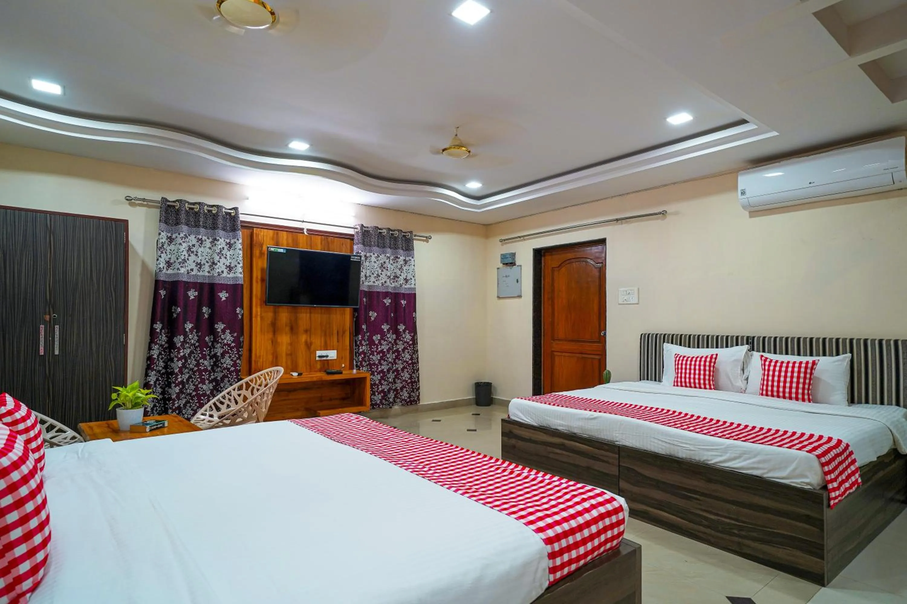 Bedroom, Bed in Open Hotel by Olive - Oceanic Vibes Hotel - RK Beach