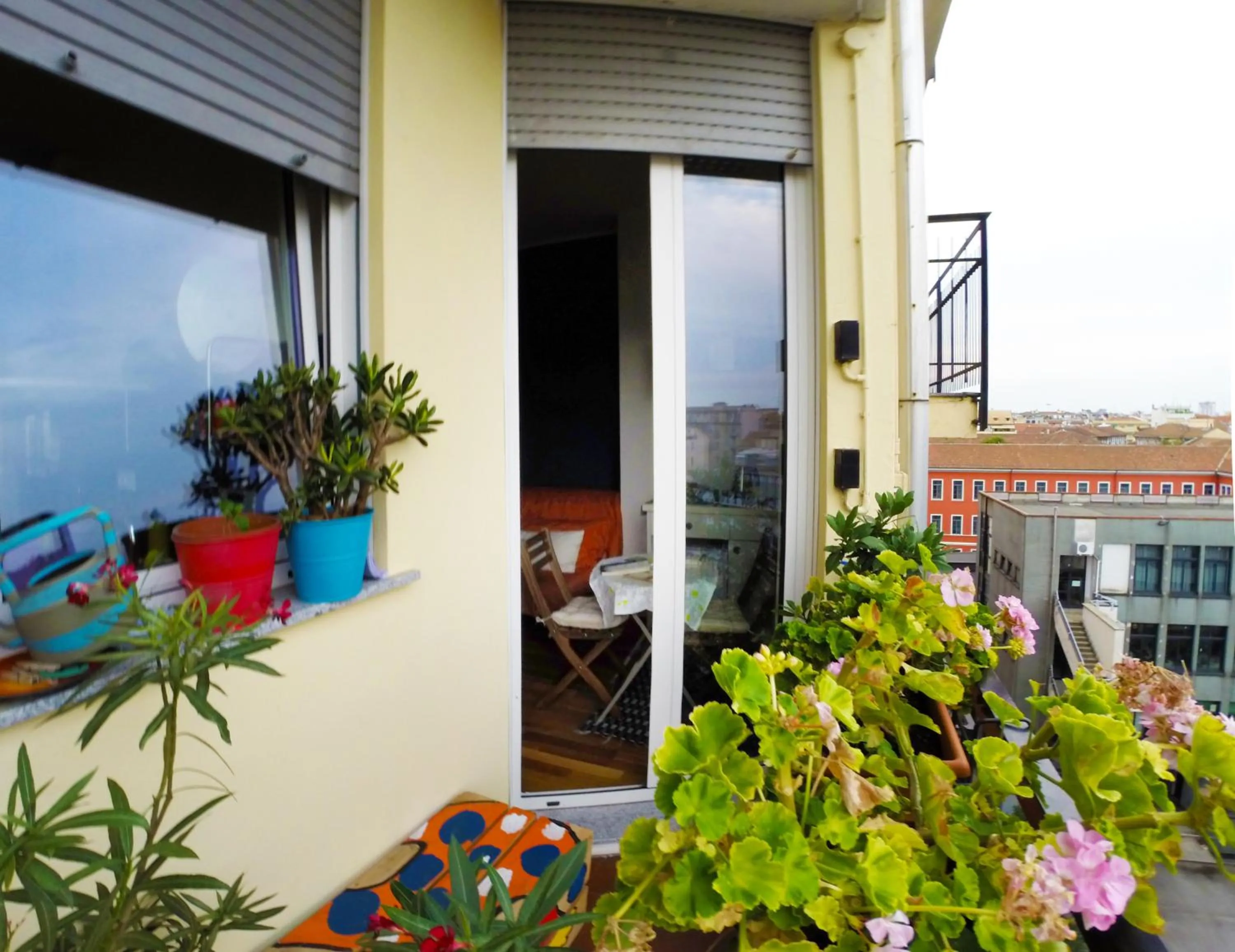 Decorative detail in Up to Seven