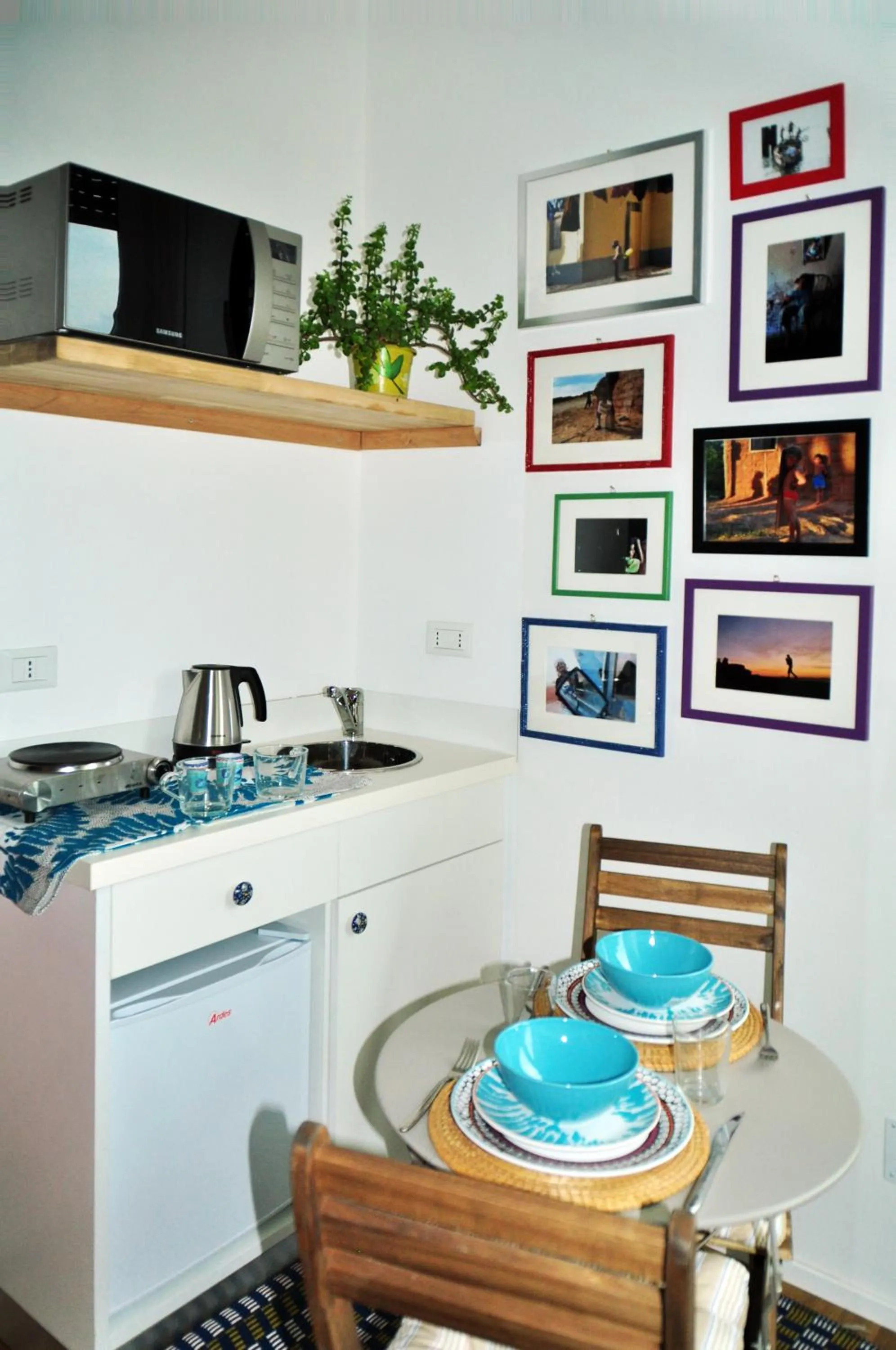 Dining area in Up to Seven