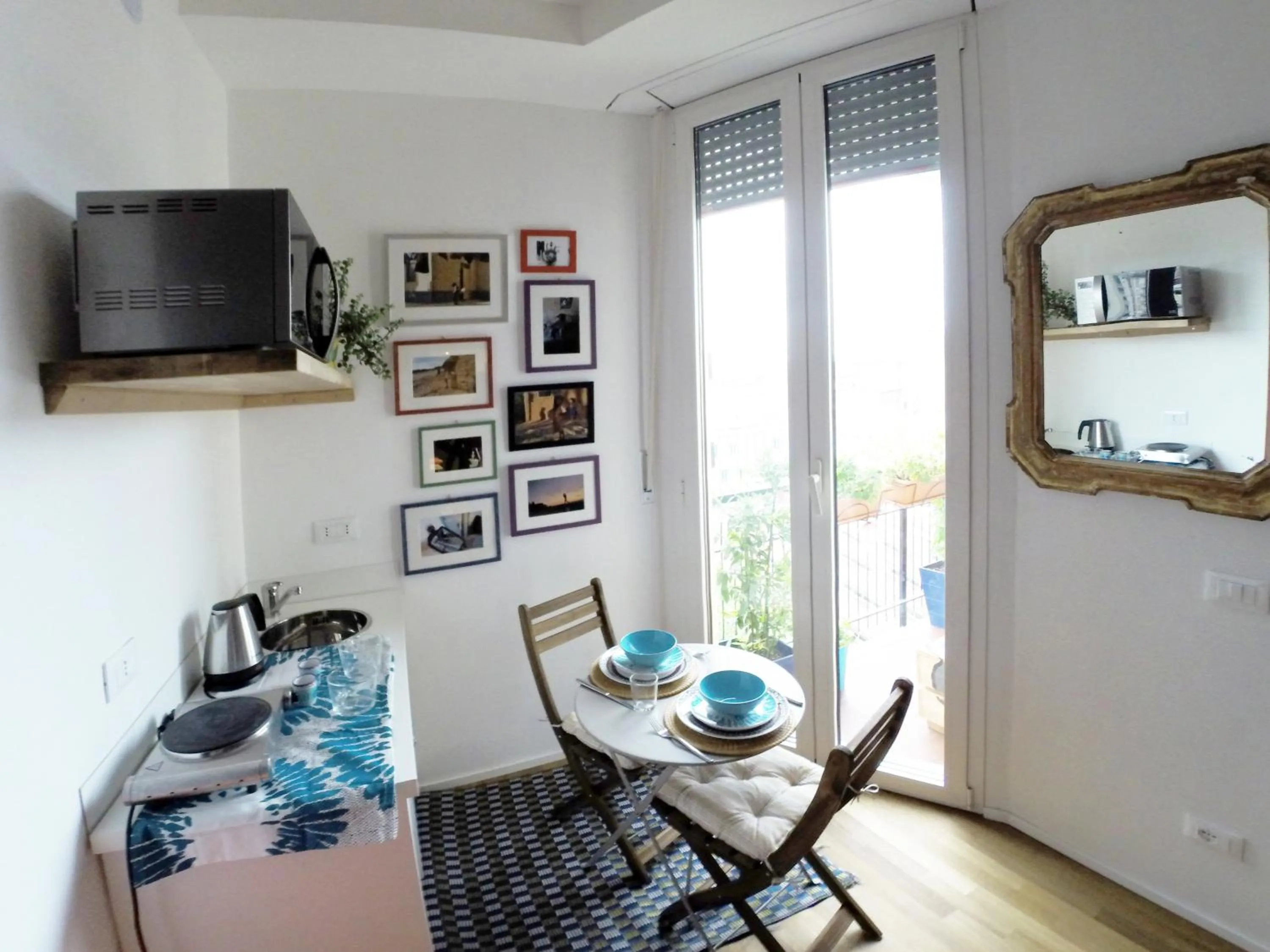 Dining area in Up to Seven