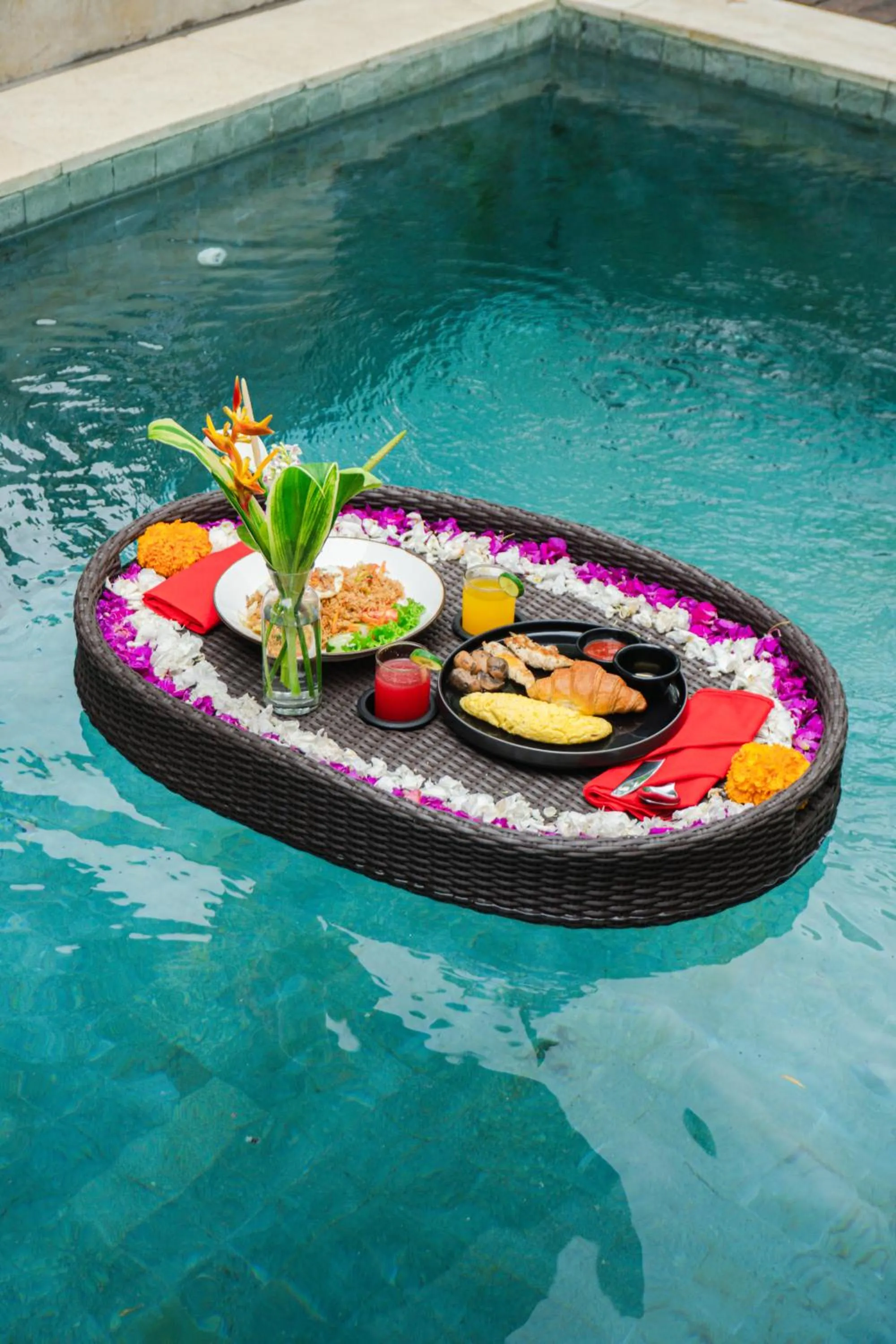 Breakfast in Davaya Villas Ubud