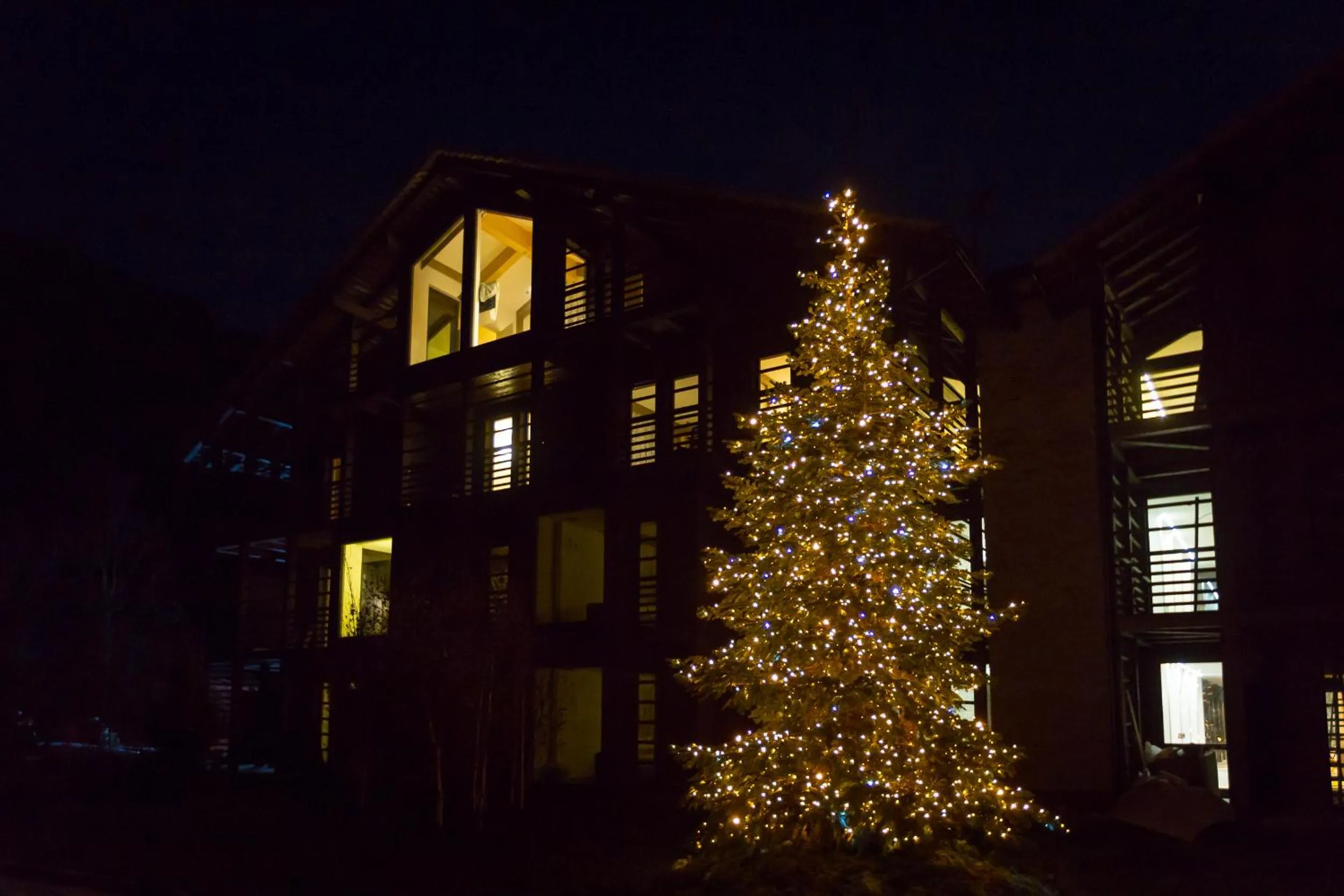 Property building in NH Collection Alagna Mirtillo Rosso