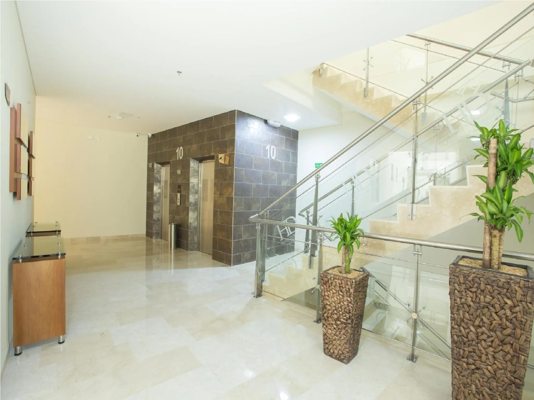 Decorative detail in Hotel Dorado La 70