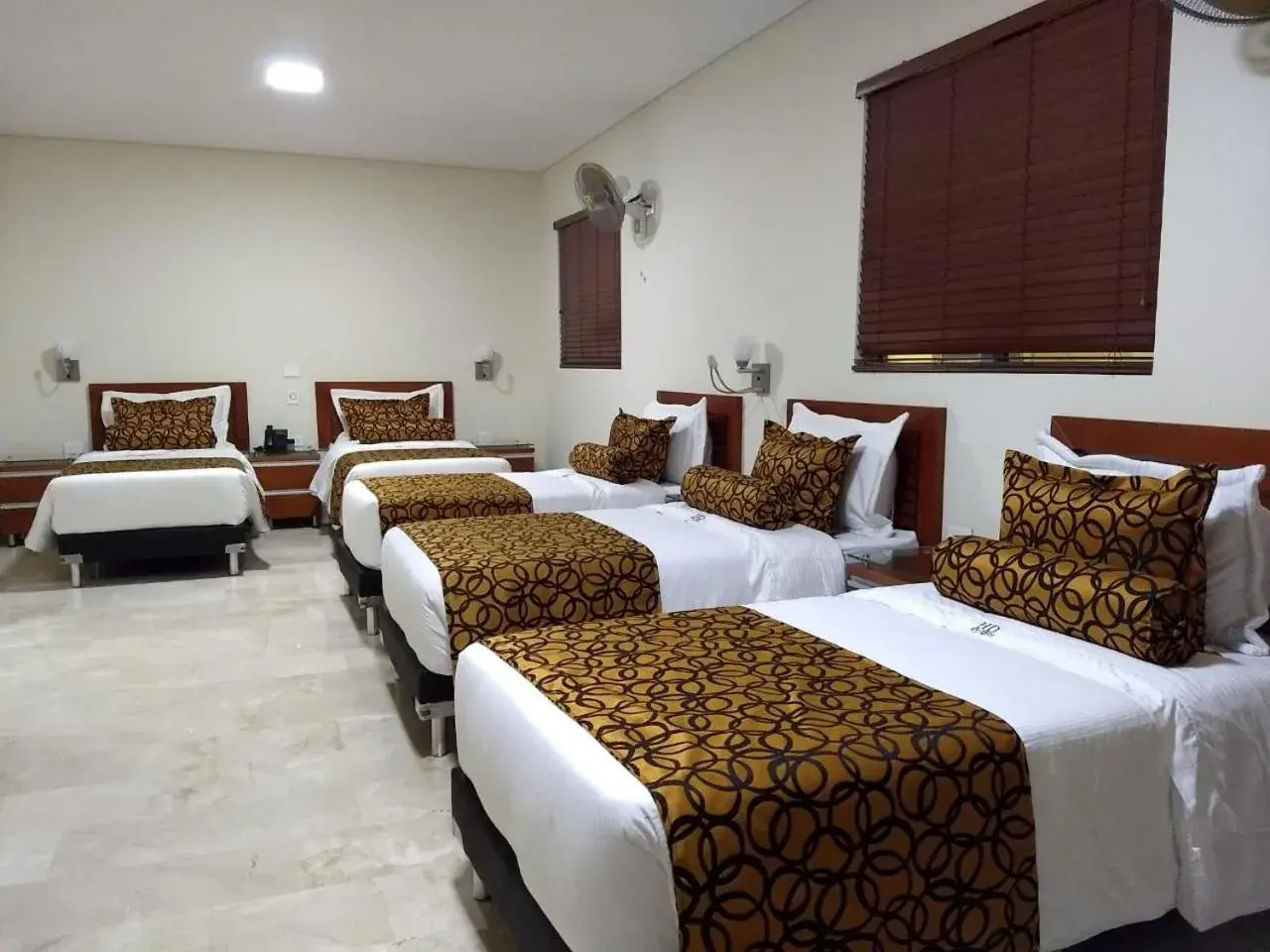 Standard Family Room in Hotel Dorado La 70 Standard Family Room in Hotel Dorado La 70