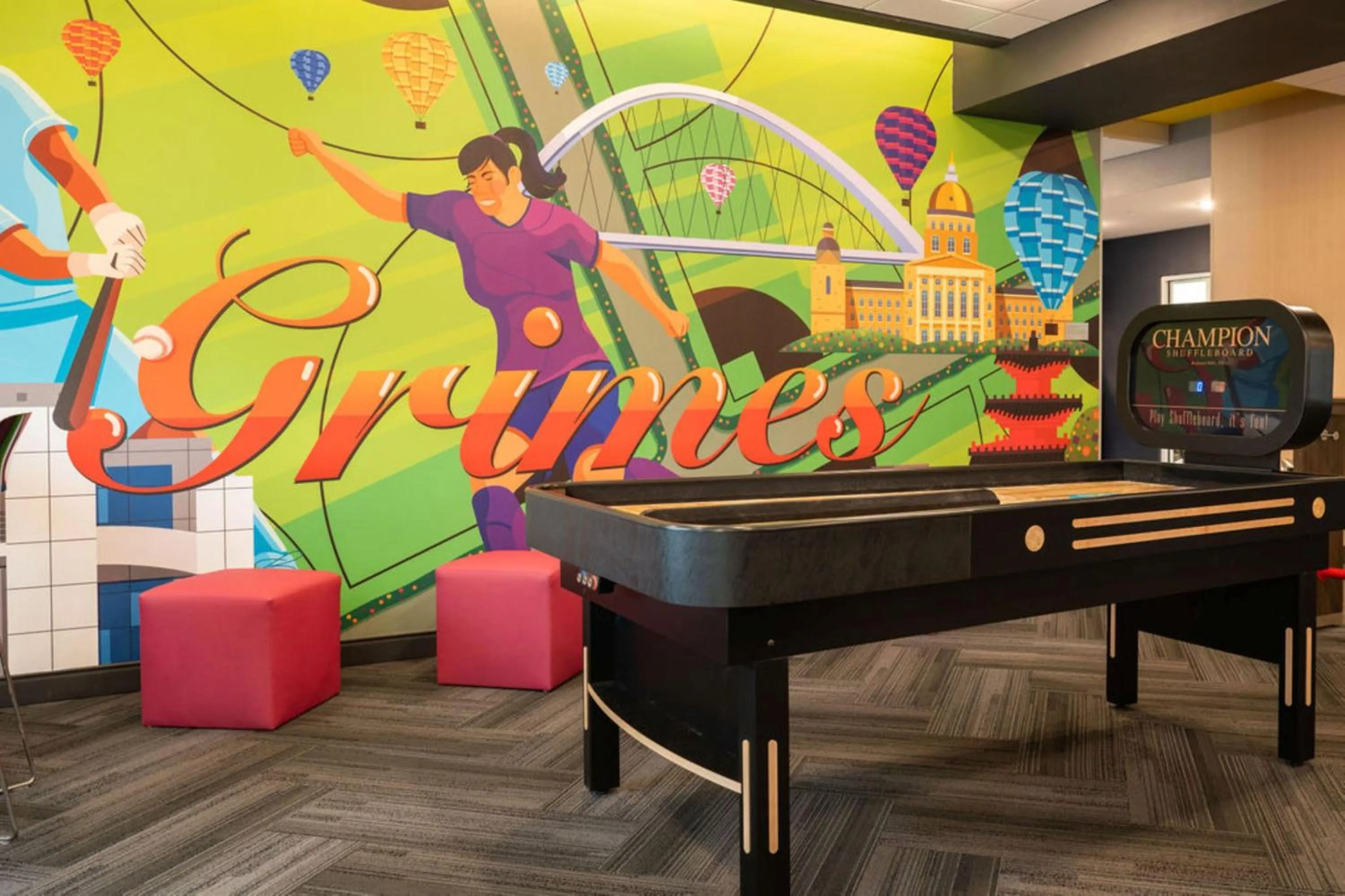 Lobby or reception in Tru By Hilton Grimes Des Moines