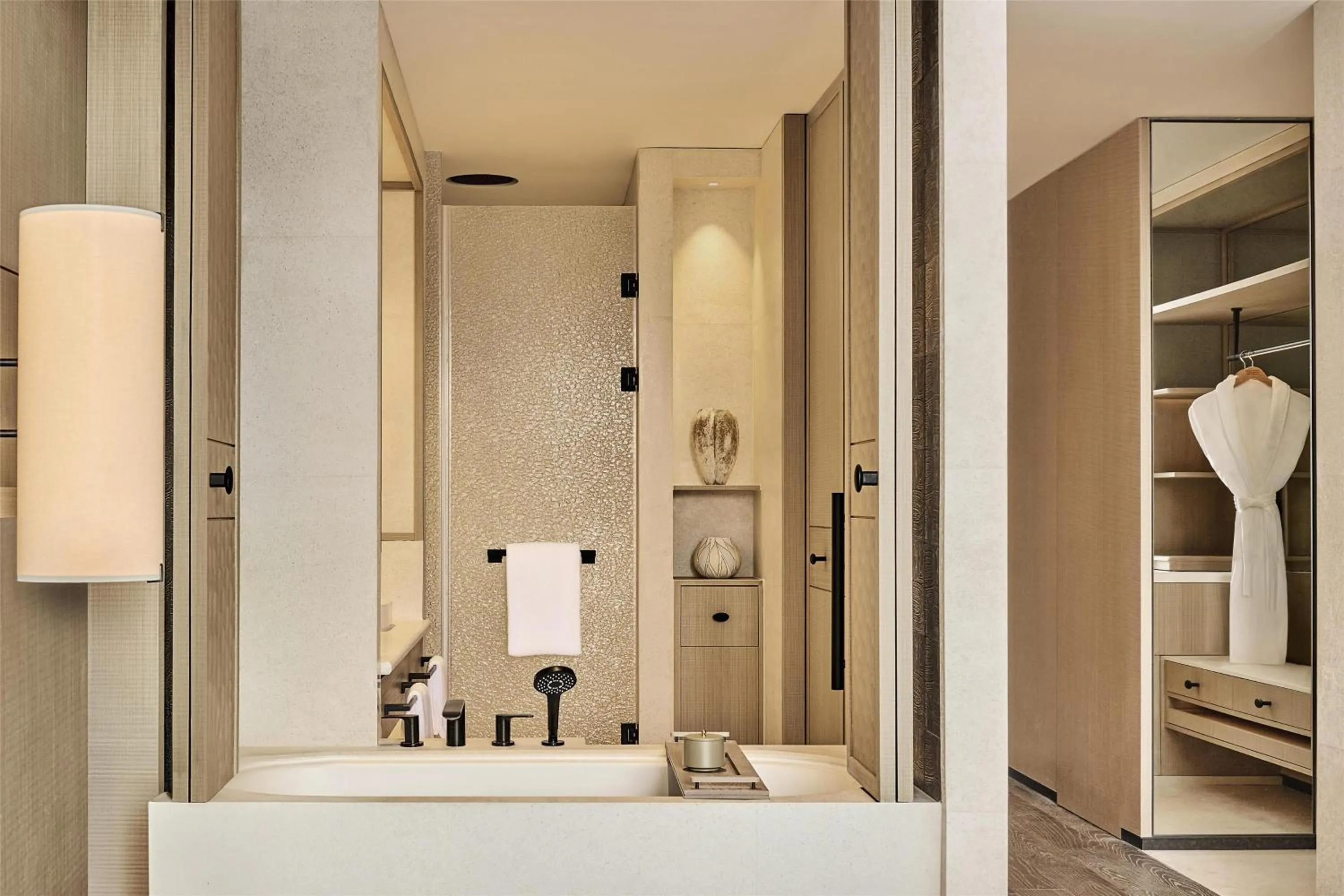 Bathroom in Shu Hua Hotel Tianmu Mountain, Curio Collection By Hilton