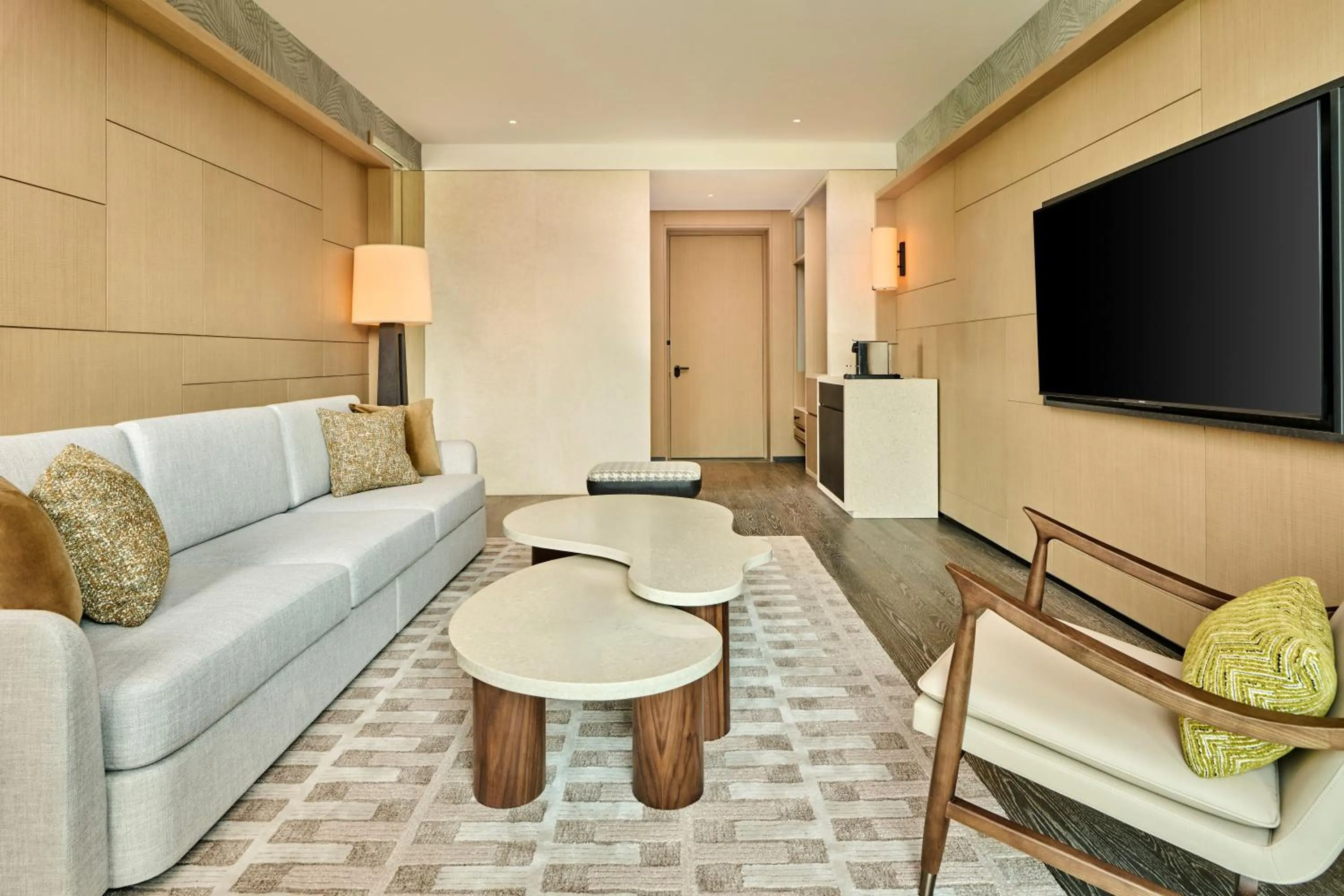 Seating area in Shu Hua Hotel Tianmu Mountain, Curio Collection By Hilton