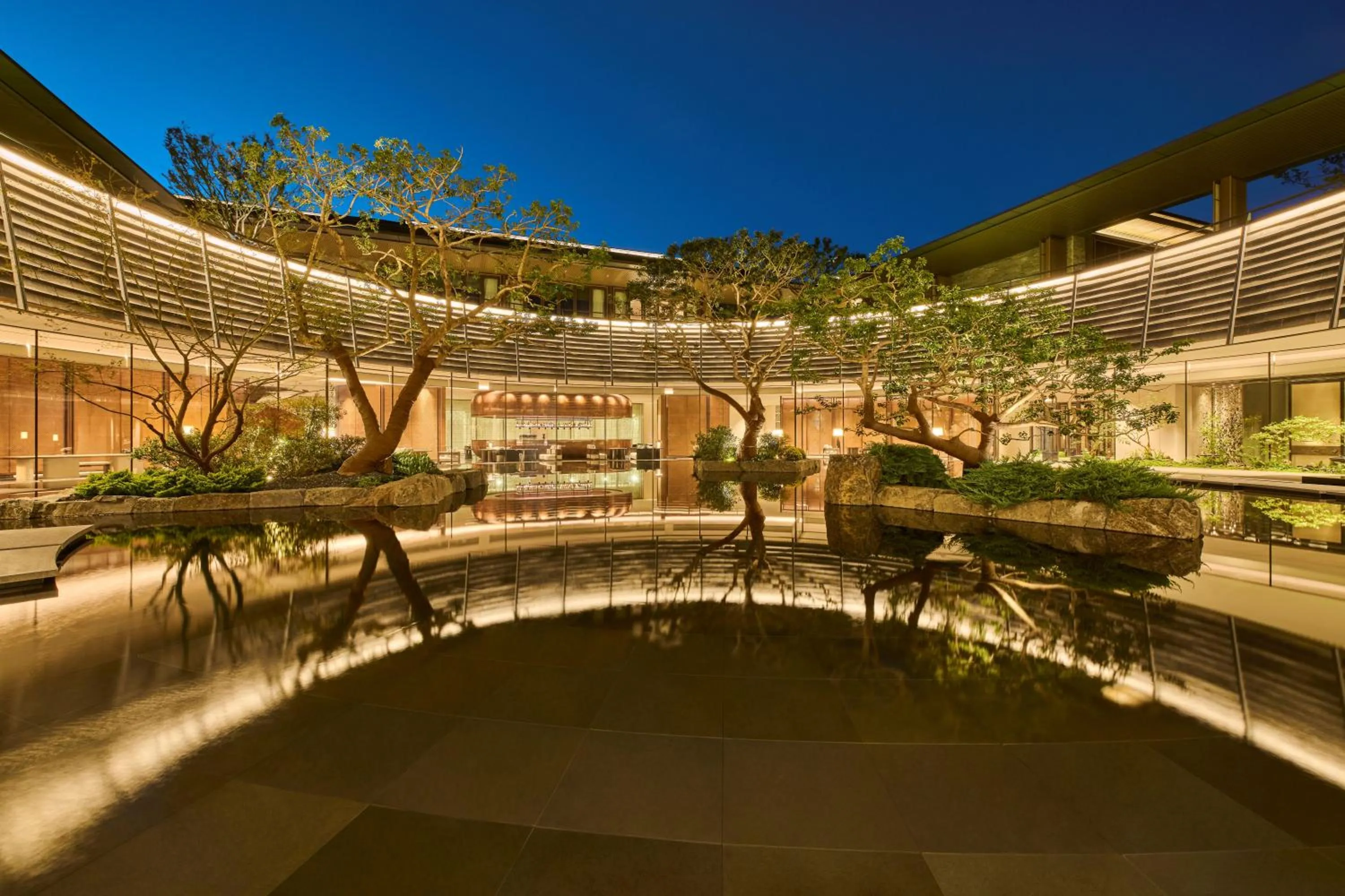 Night in Shu Hua Hotel Tianmu Mountain, Curio Collection By Hilton