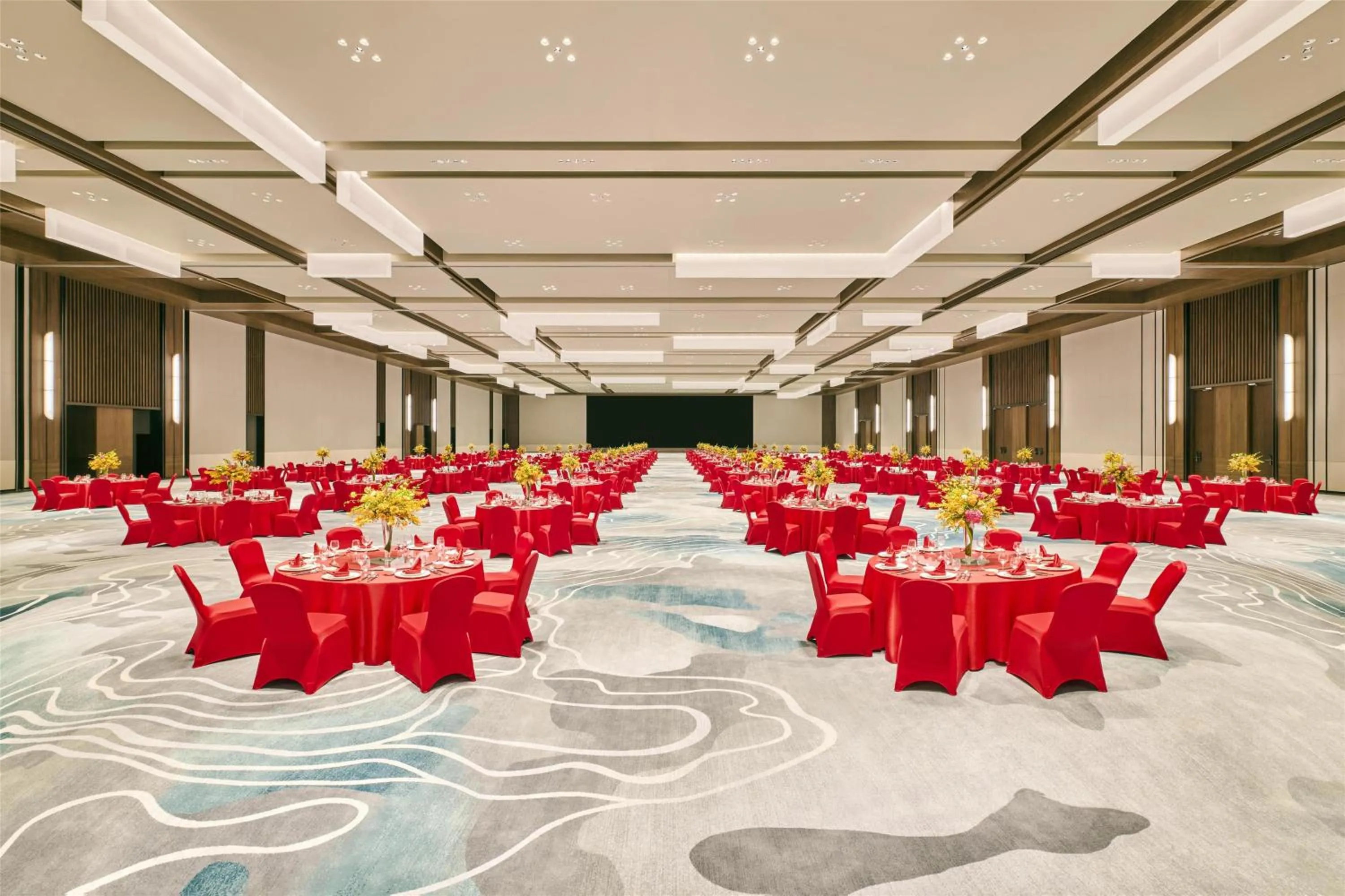 Meeting/conference room in Shu Hua Hotel Tianmu Mountain, Curio Collection By Hilton