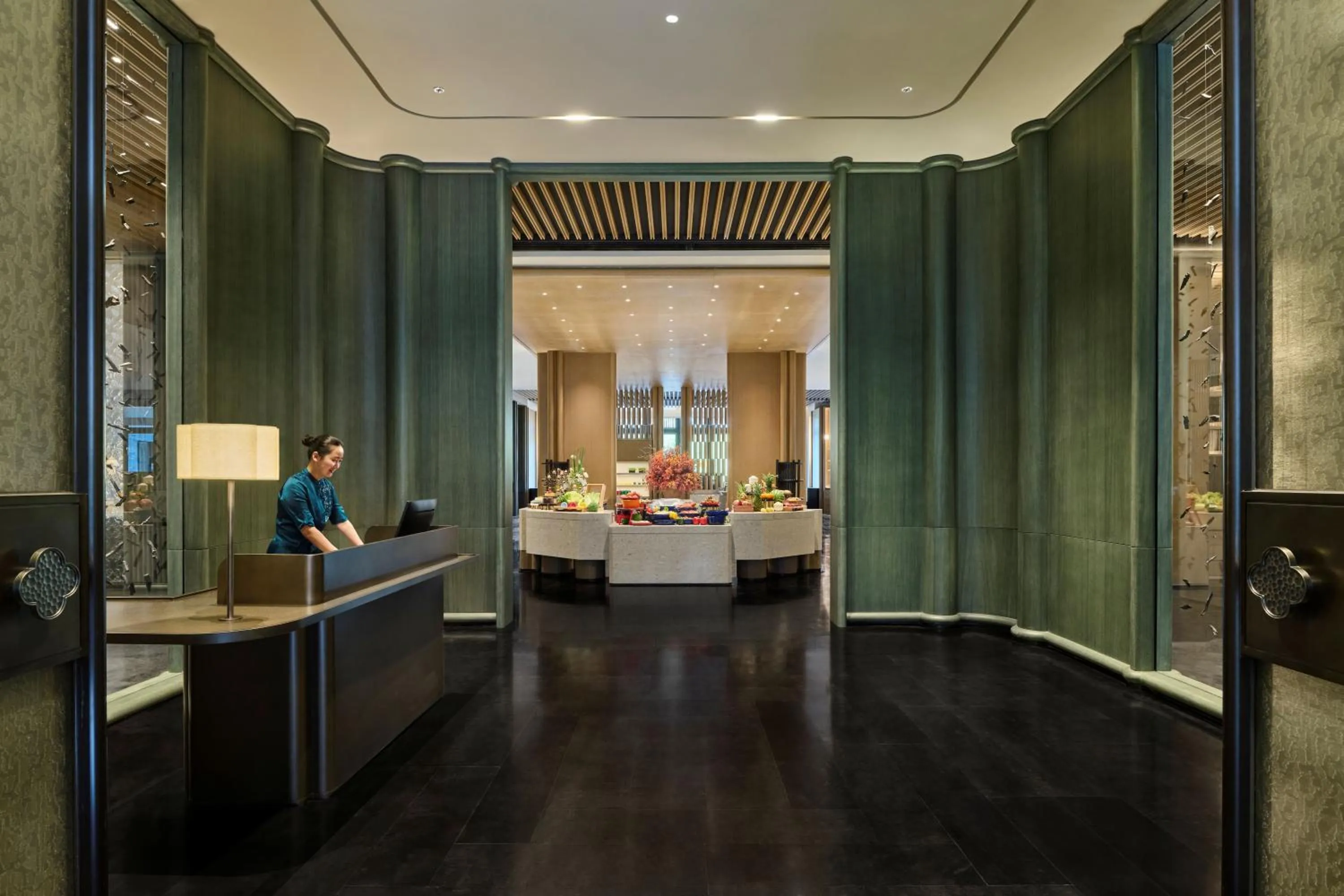 Restaurant/places to eat, Bed in Shu Hua Hotel Tianmu Mountain, Curio Collection By Hilton