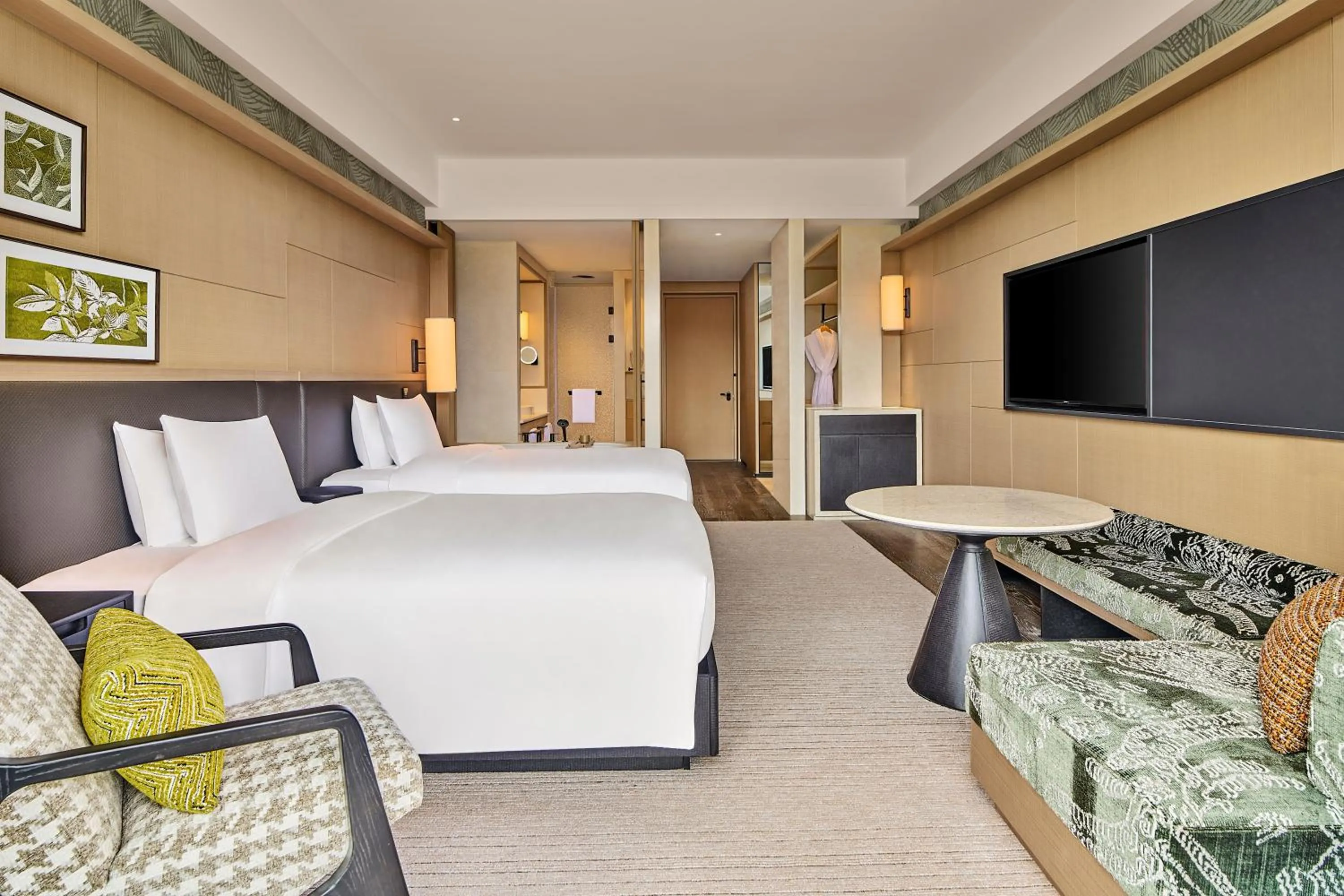 Bed in Shu Hua Hotel Tianmu Mountain, Curio Collection By Hilton