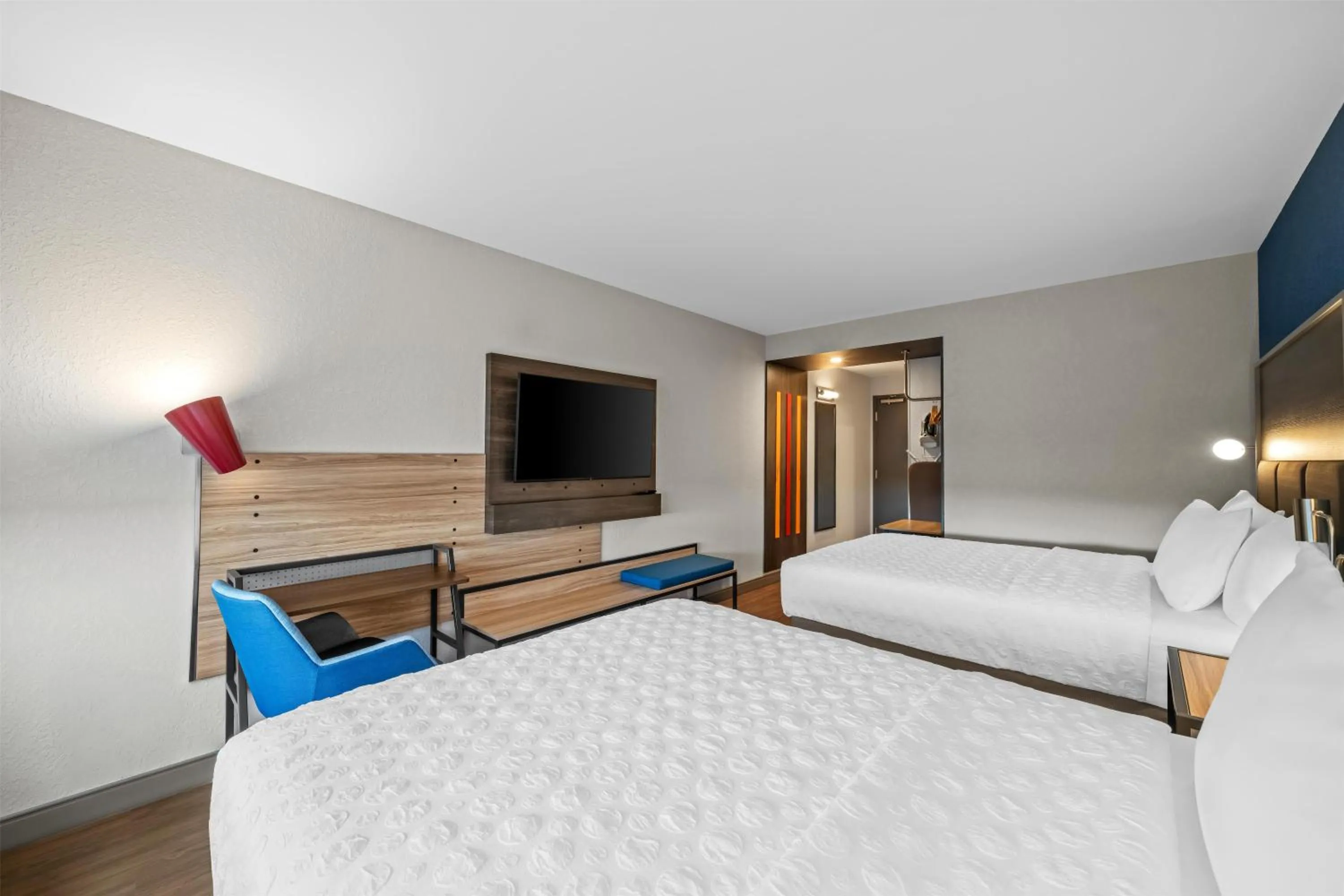 Bed in Tru By Hilton Oshawa