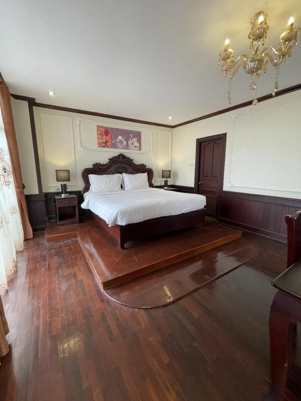 Bed in Vientiane Golden Sun Hotel