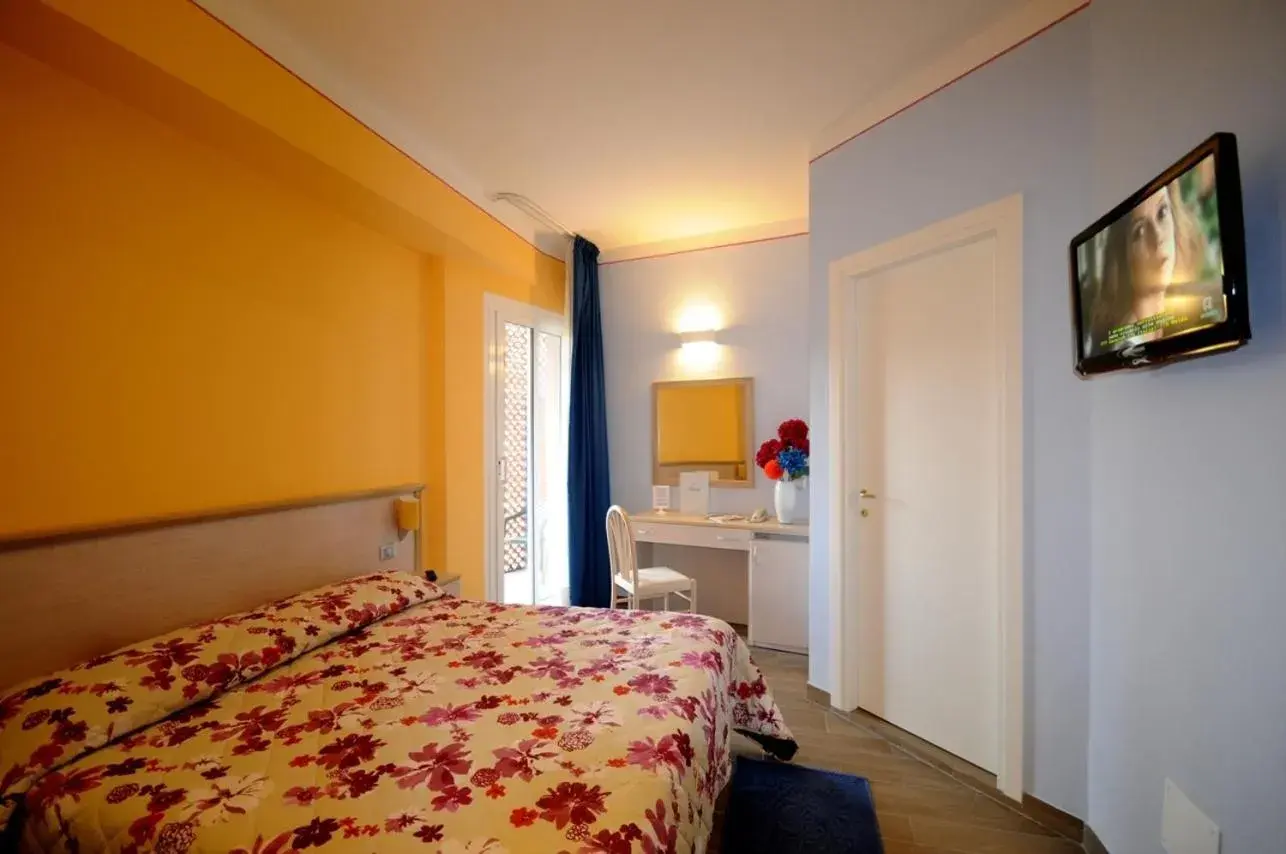 Comfort Double or Twin Room in Hotel Olympic Comfort Double or Twin Room in Hotel Olympic