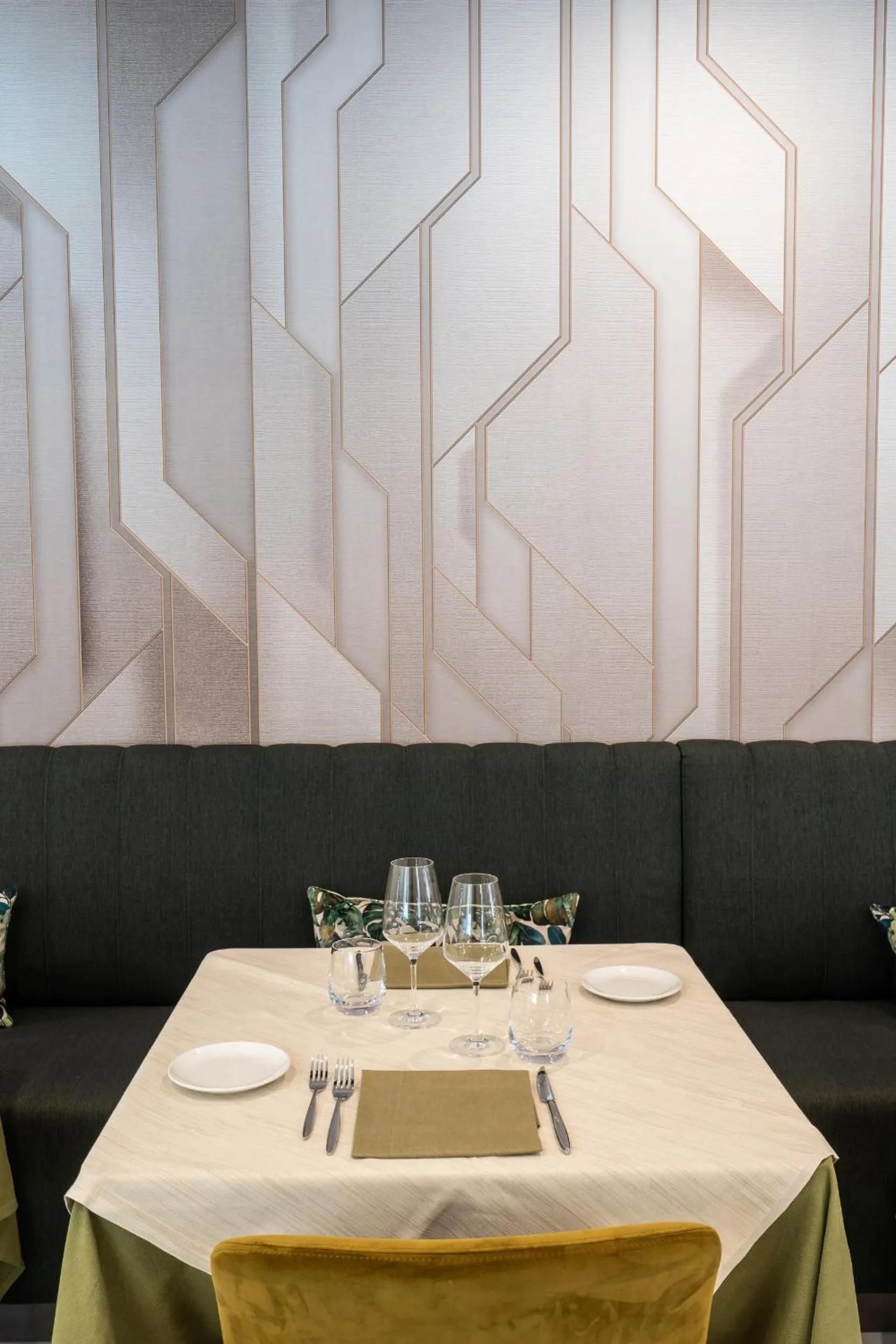 Restaurant/places to eat in Melia Venezia Lido