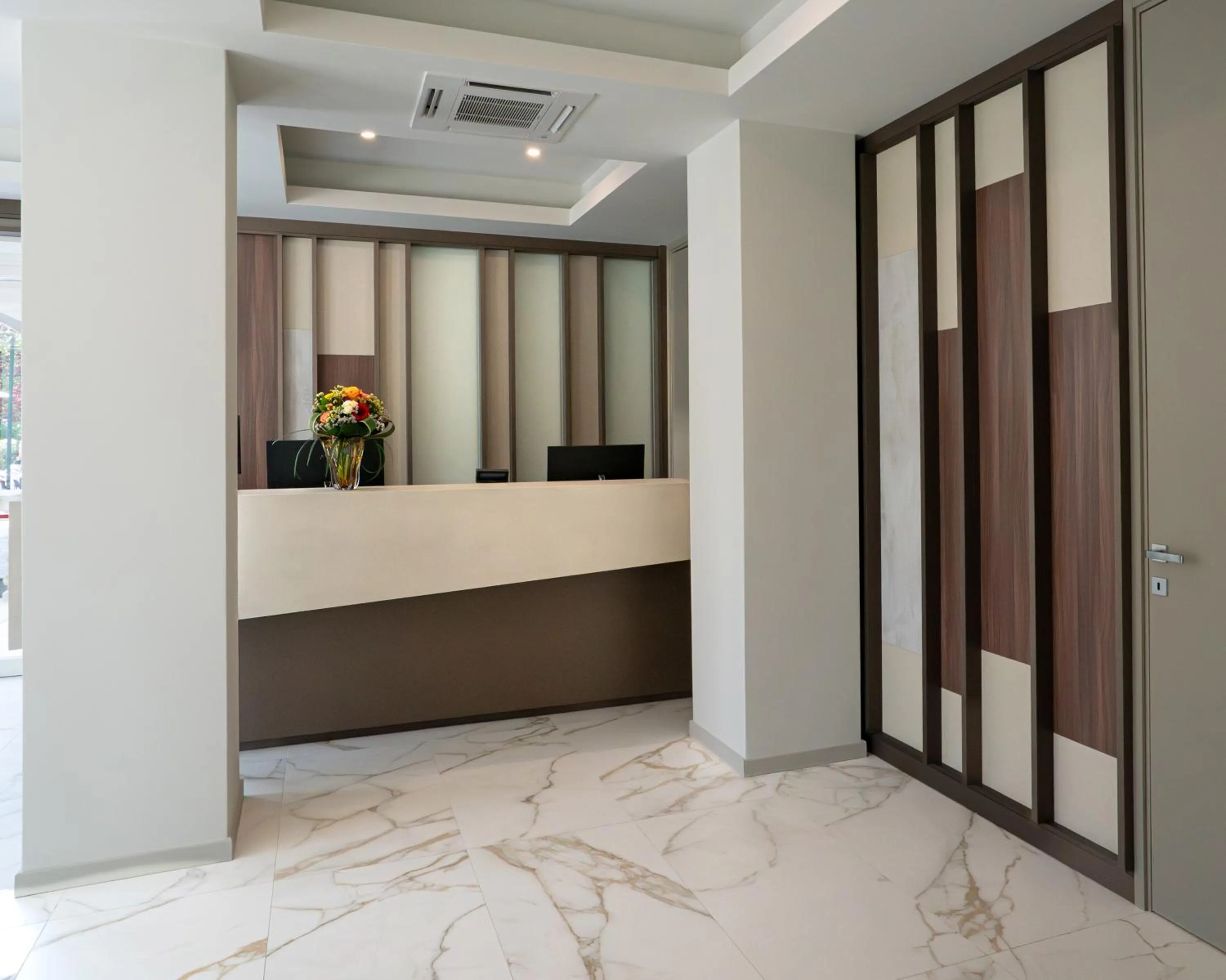 Lobby or reception in Melia Venezia Lido