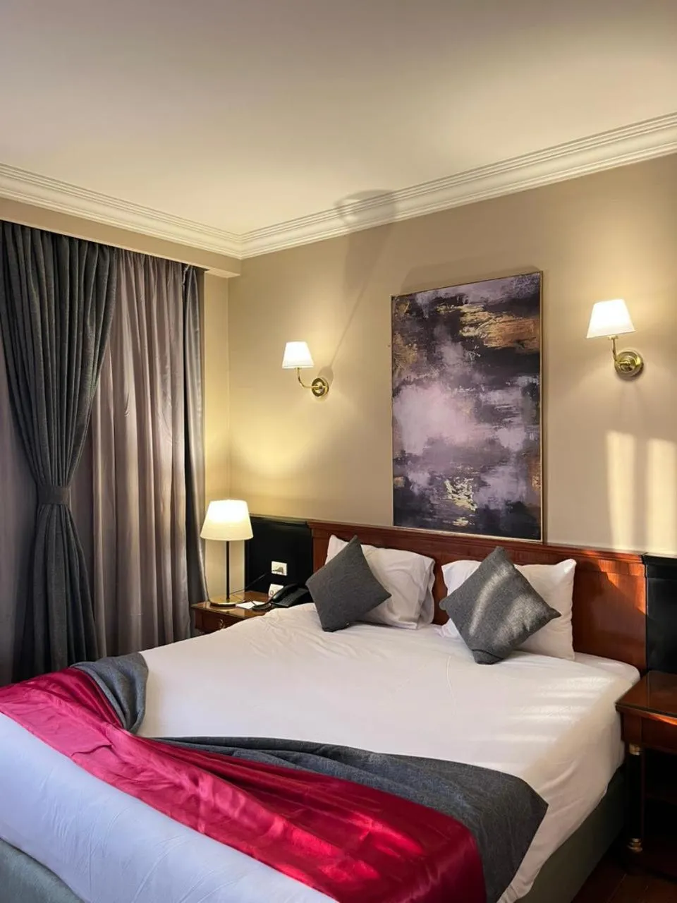 Bed in New Marwa Palace