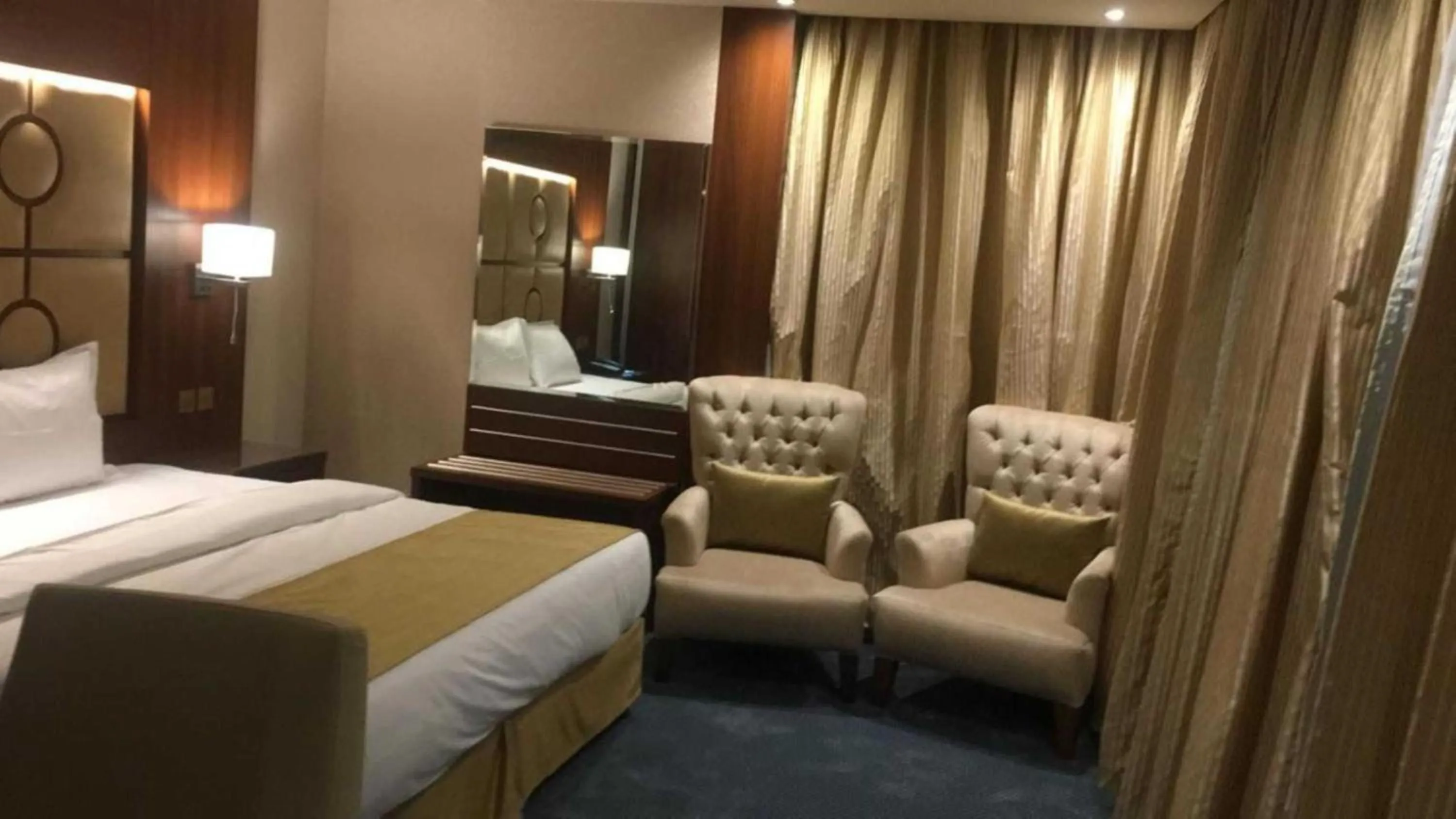 Bedroom in Sunday Red Sea Fountain Alhamra Formerly Vivid Plaza Hotel