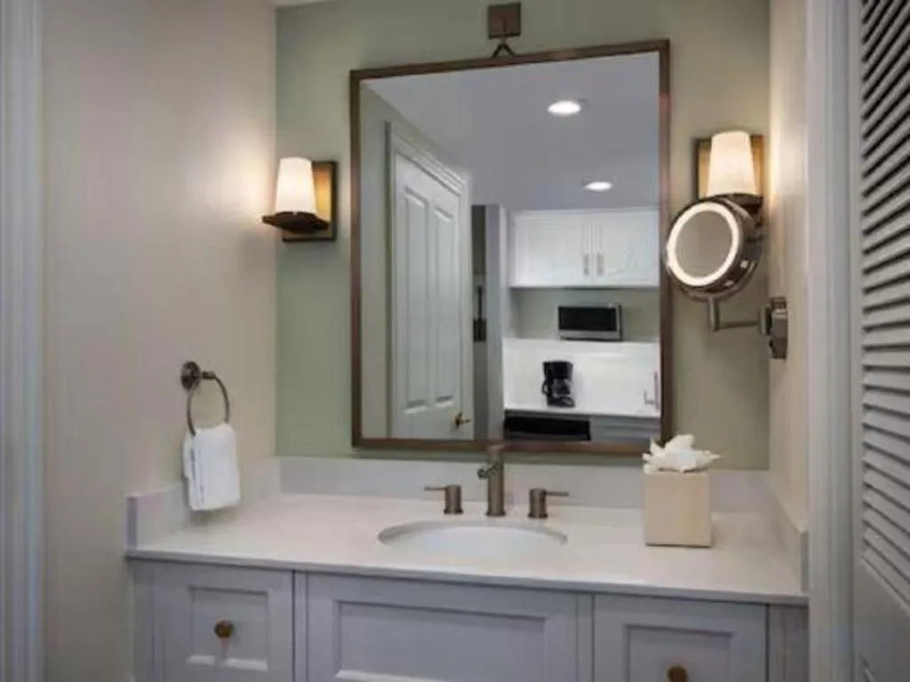 Disney's Saratoga Springs Resort & Spa