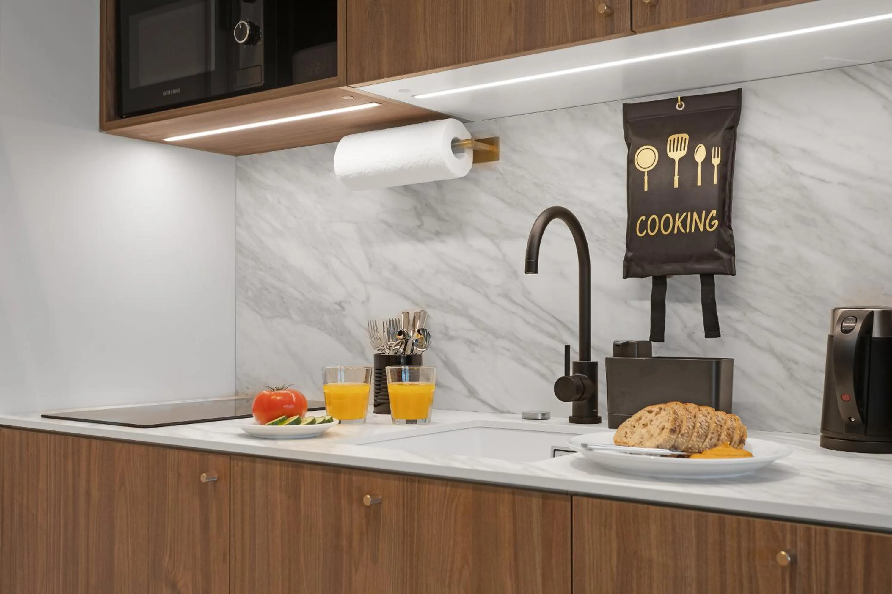 Kitchen or kitchenette in Candlewood Suites Reykjavik by IHG