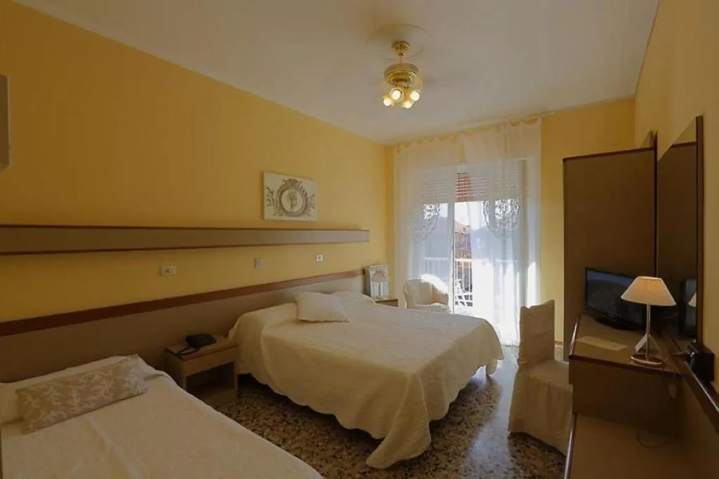 Bed in Hotel Bergamo Mare Mhotelsgroup
