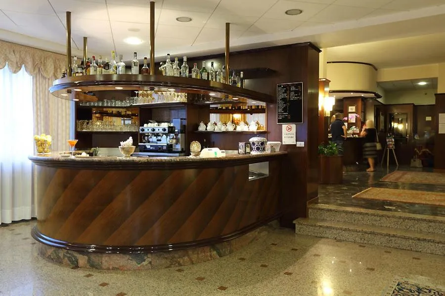 Lounge or bar in Hotel Bergamo Mare Mhotelsgroup