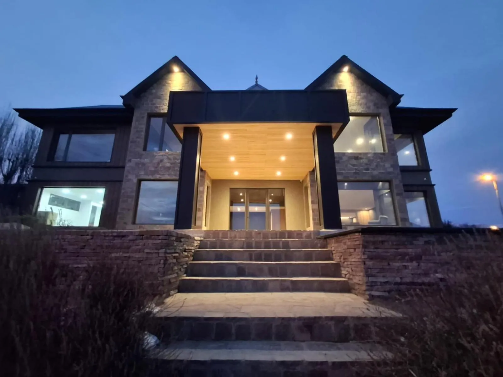 Property building in Ayres de Calafate