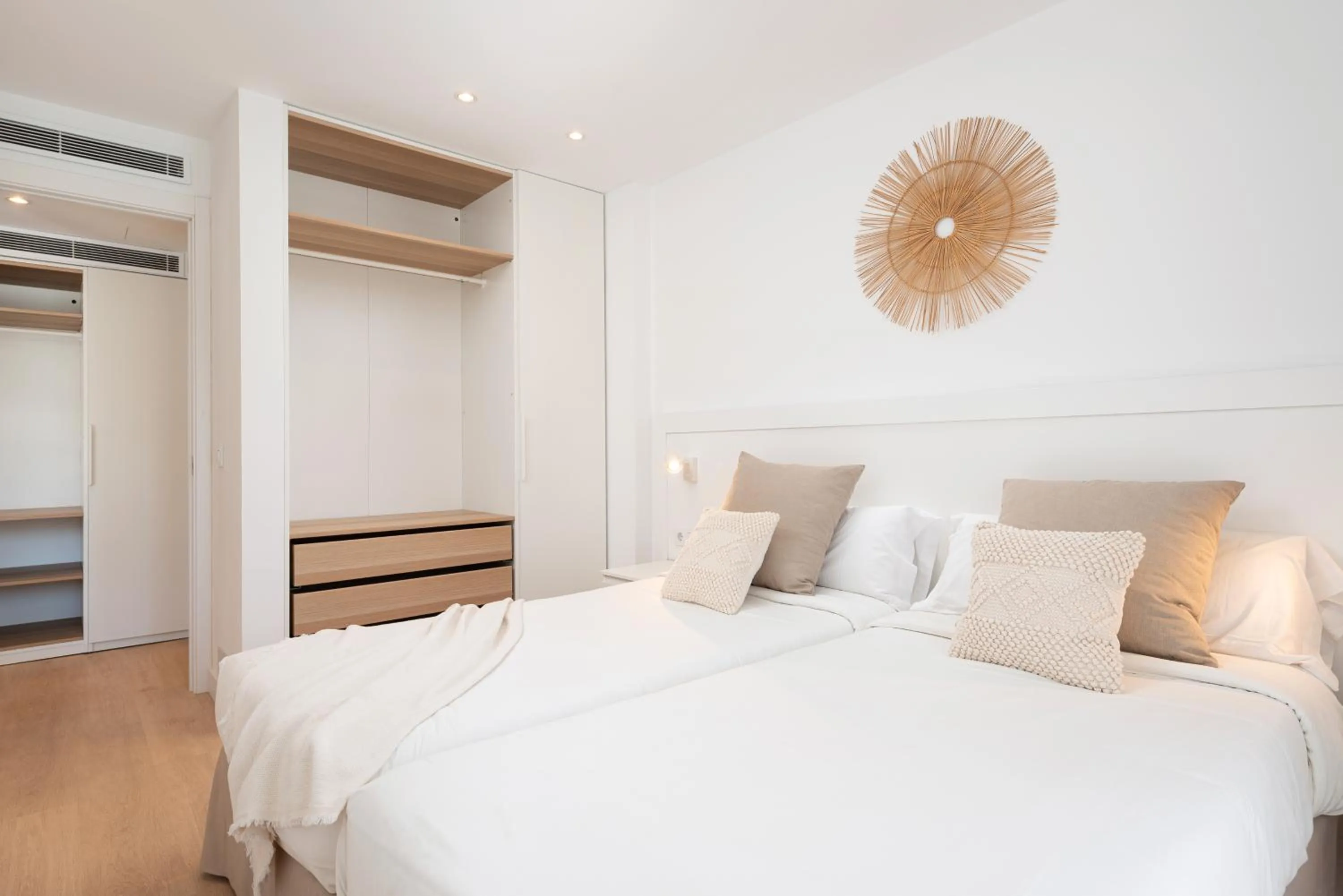 Bedroom, Bed in Bauló Mar Apartments