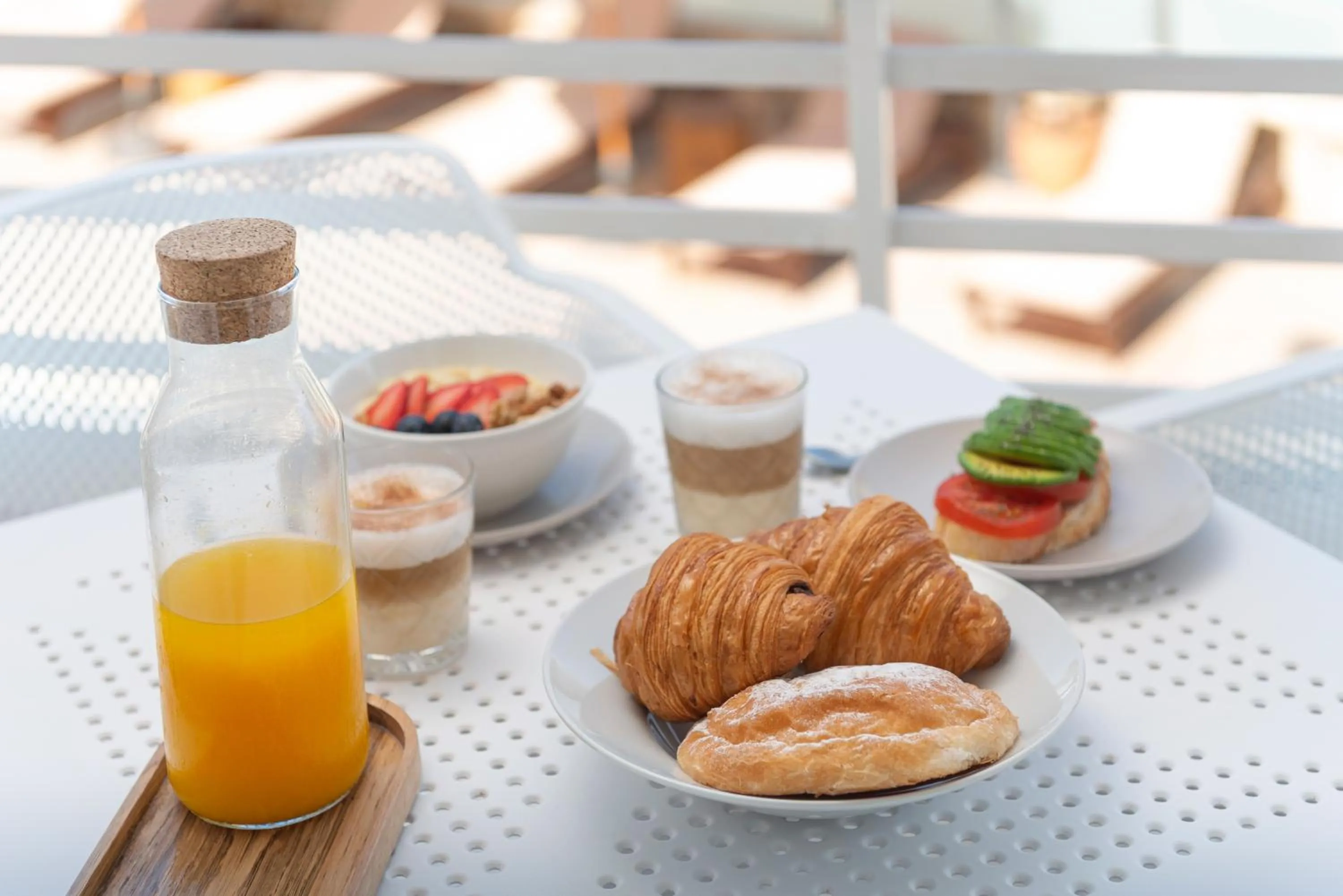 Breakfast in Bauló Mar Apartments