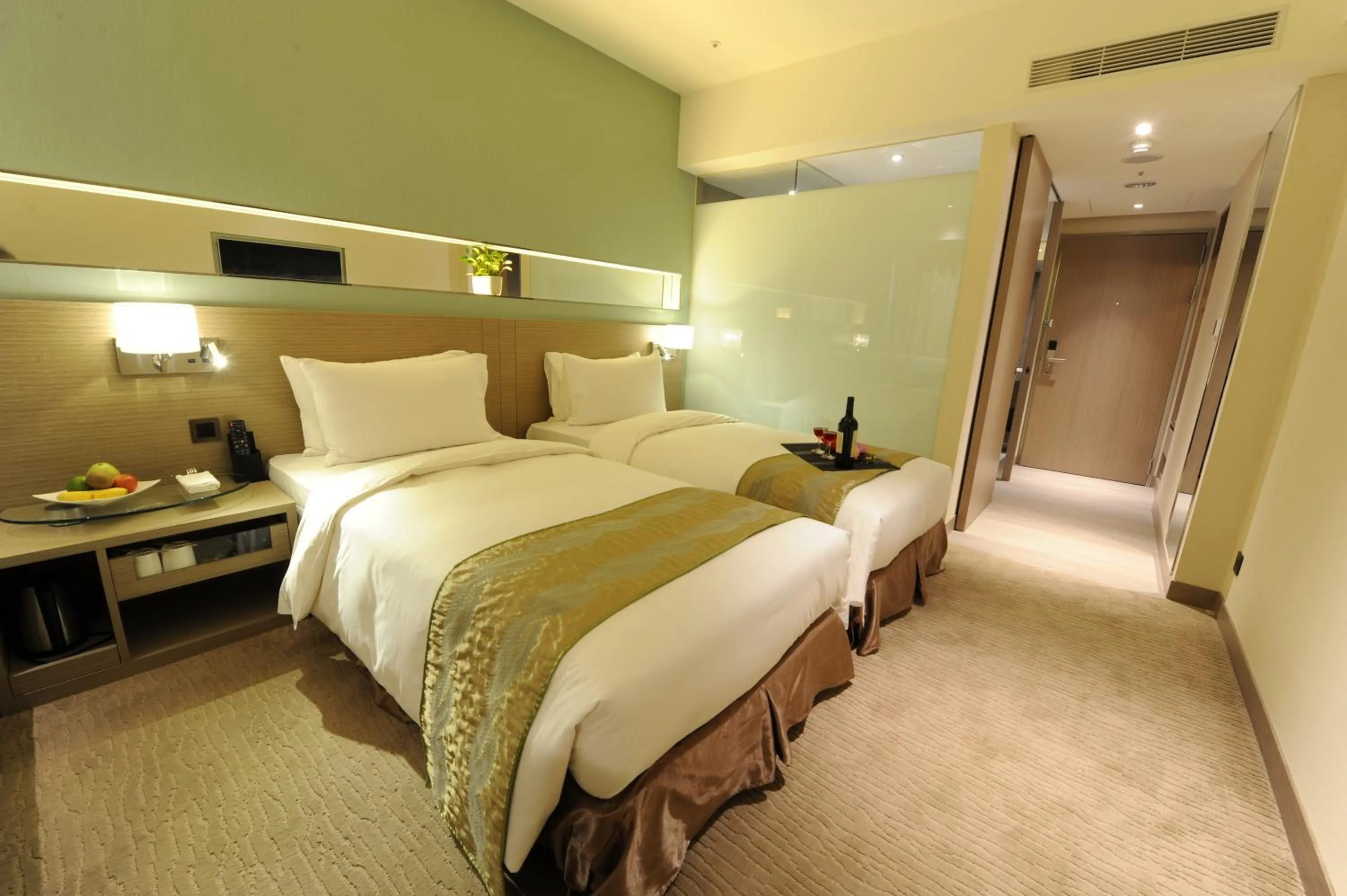 Bedroom, Bed in Kaohsiung International Plaza