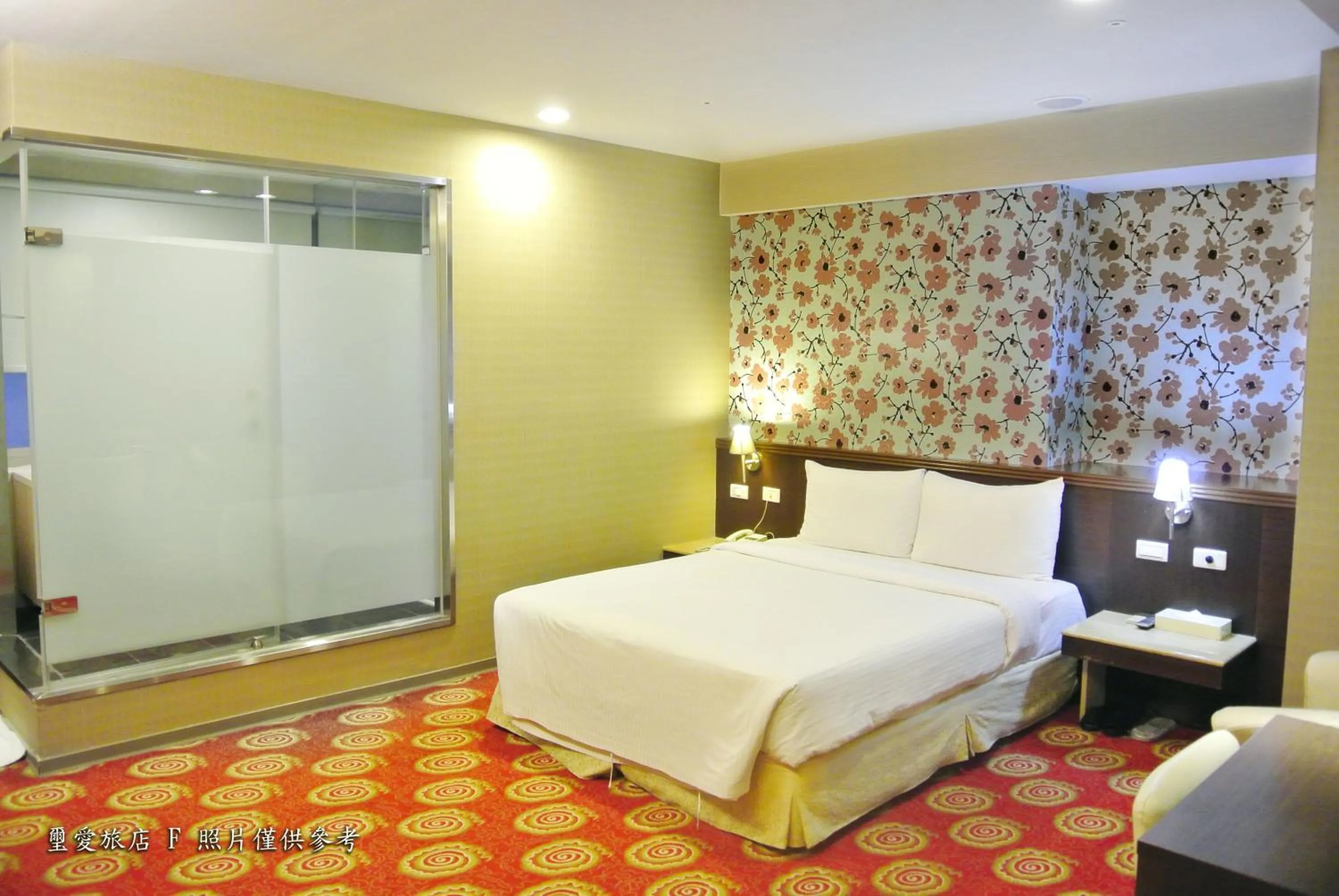 Bed in Say Love Hotel