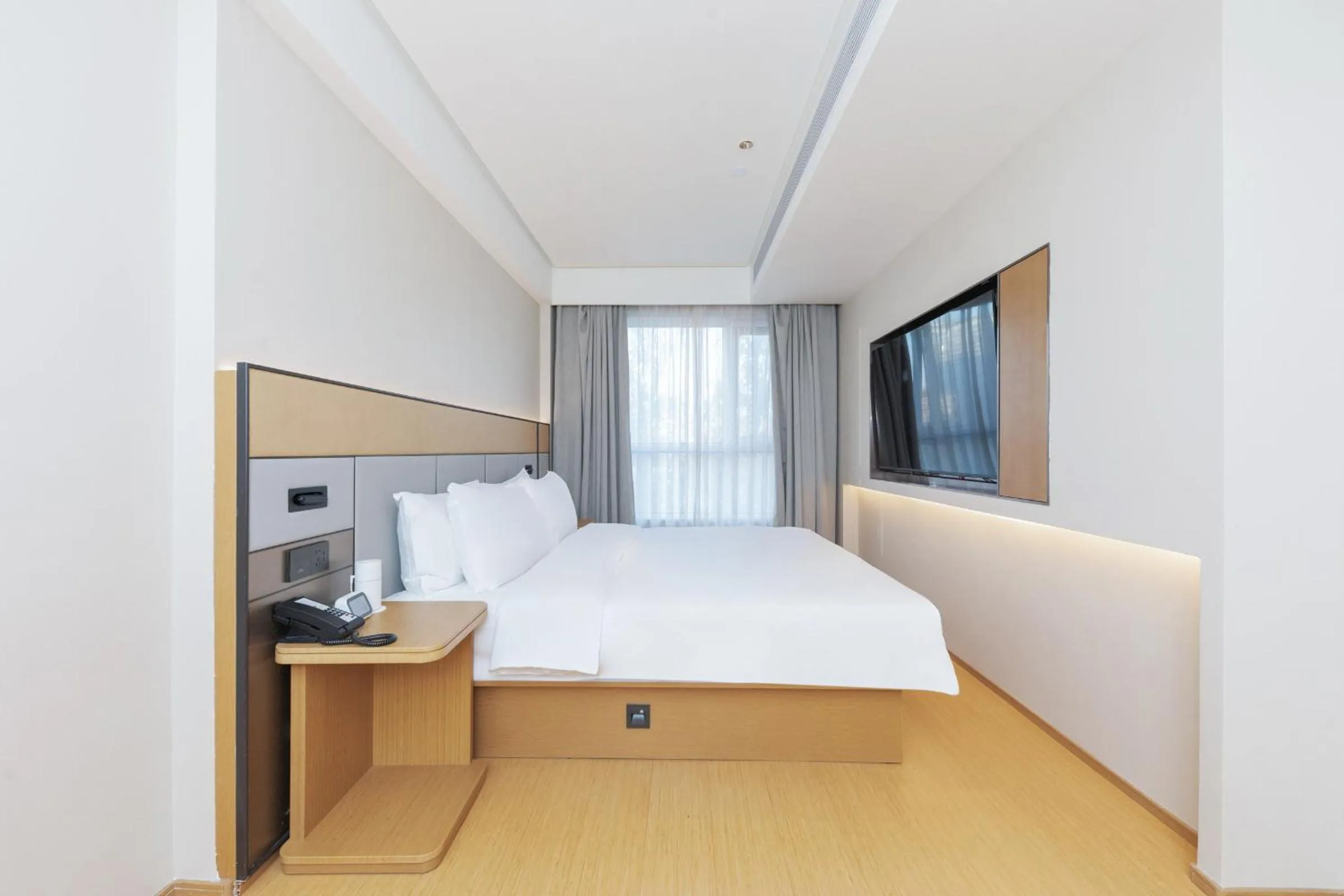 Photo of the whole room in JI Hotel Beijing Wukesong Wanshou Road