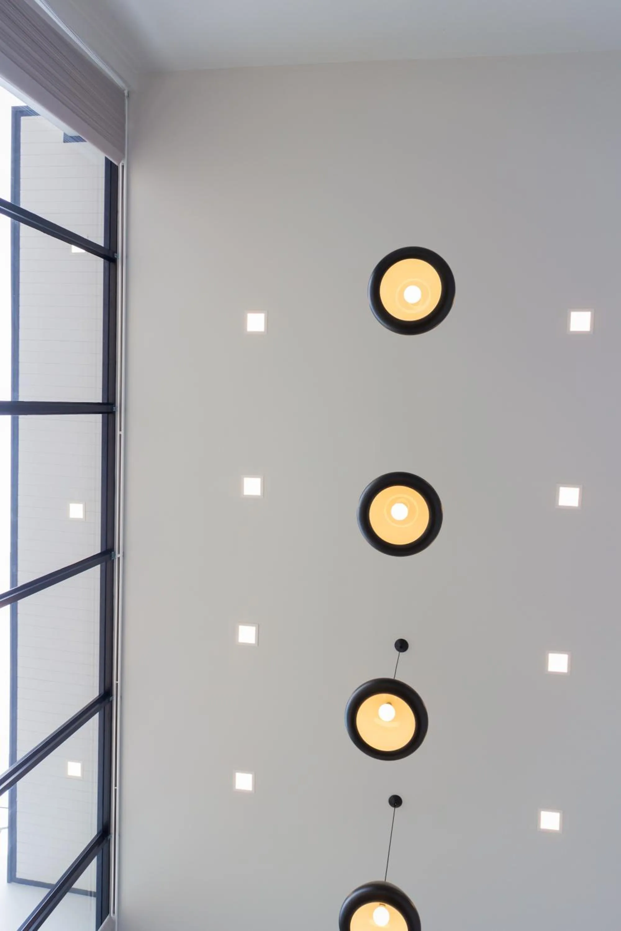 Restaurant/places to eat in M2 Hotel