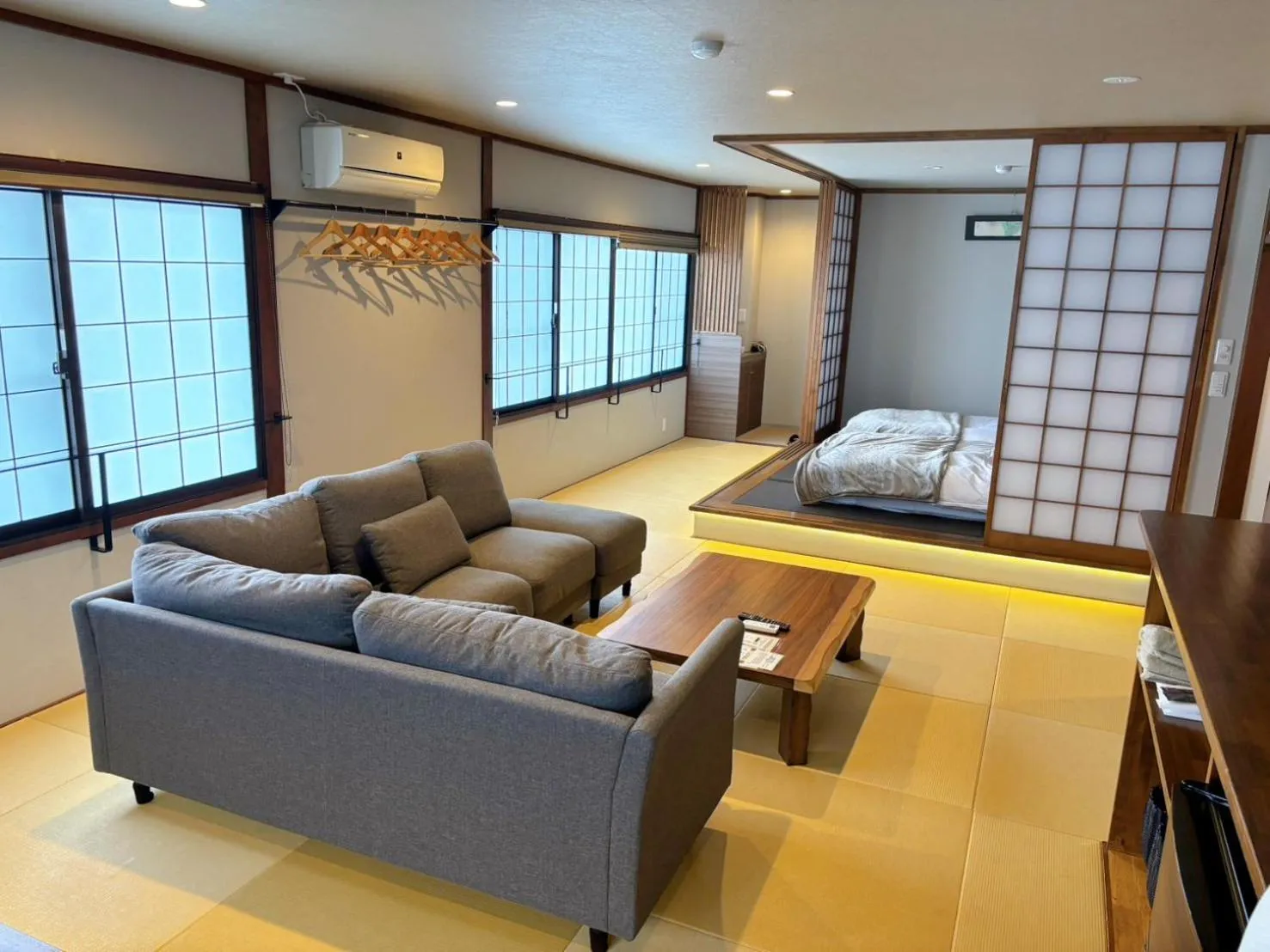 Living room in Nozawa Onsen Azegamikan