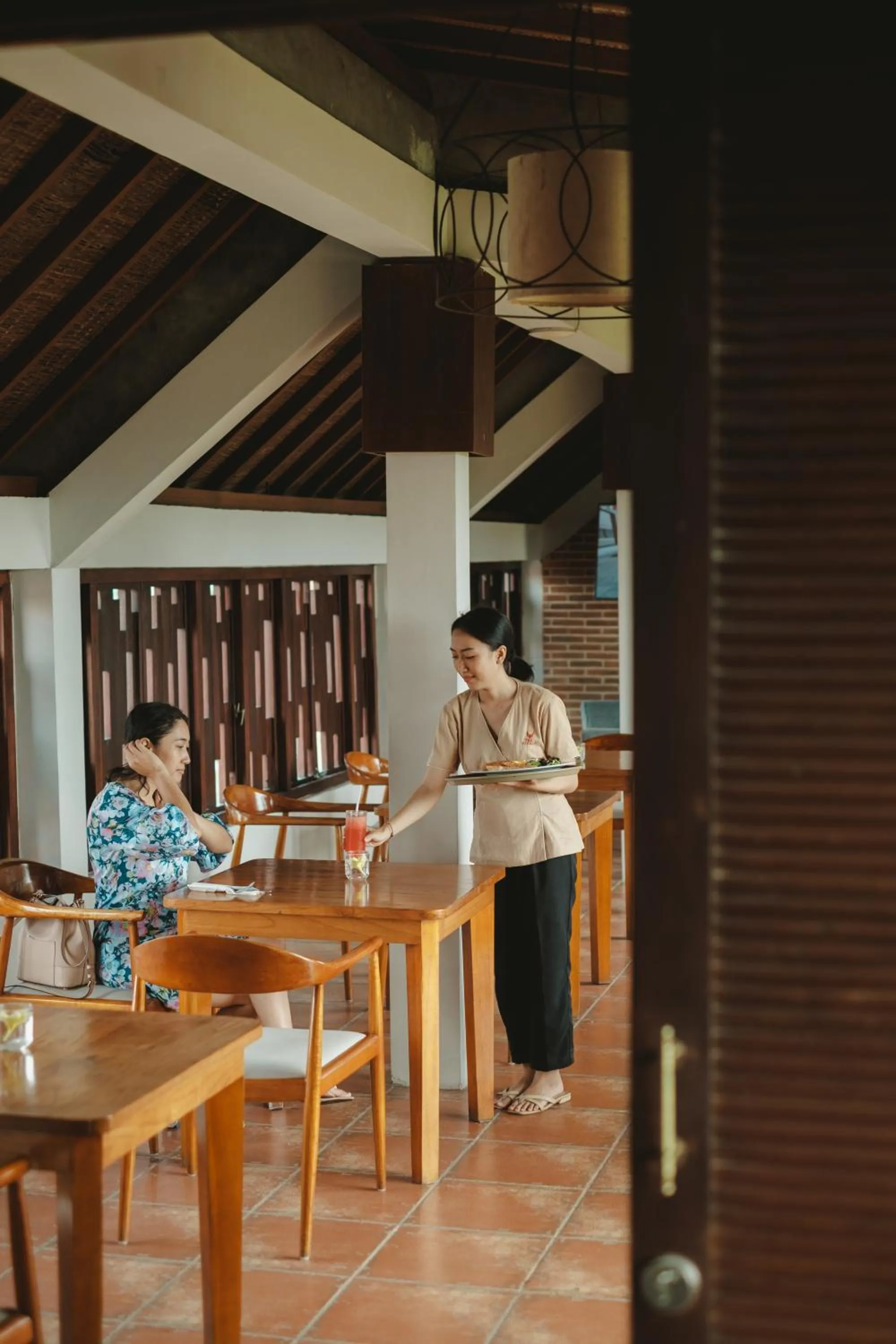 Restaurant/places to eat in The Visala Boutique Suites Seminyak