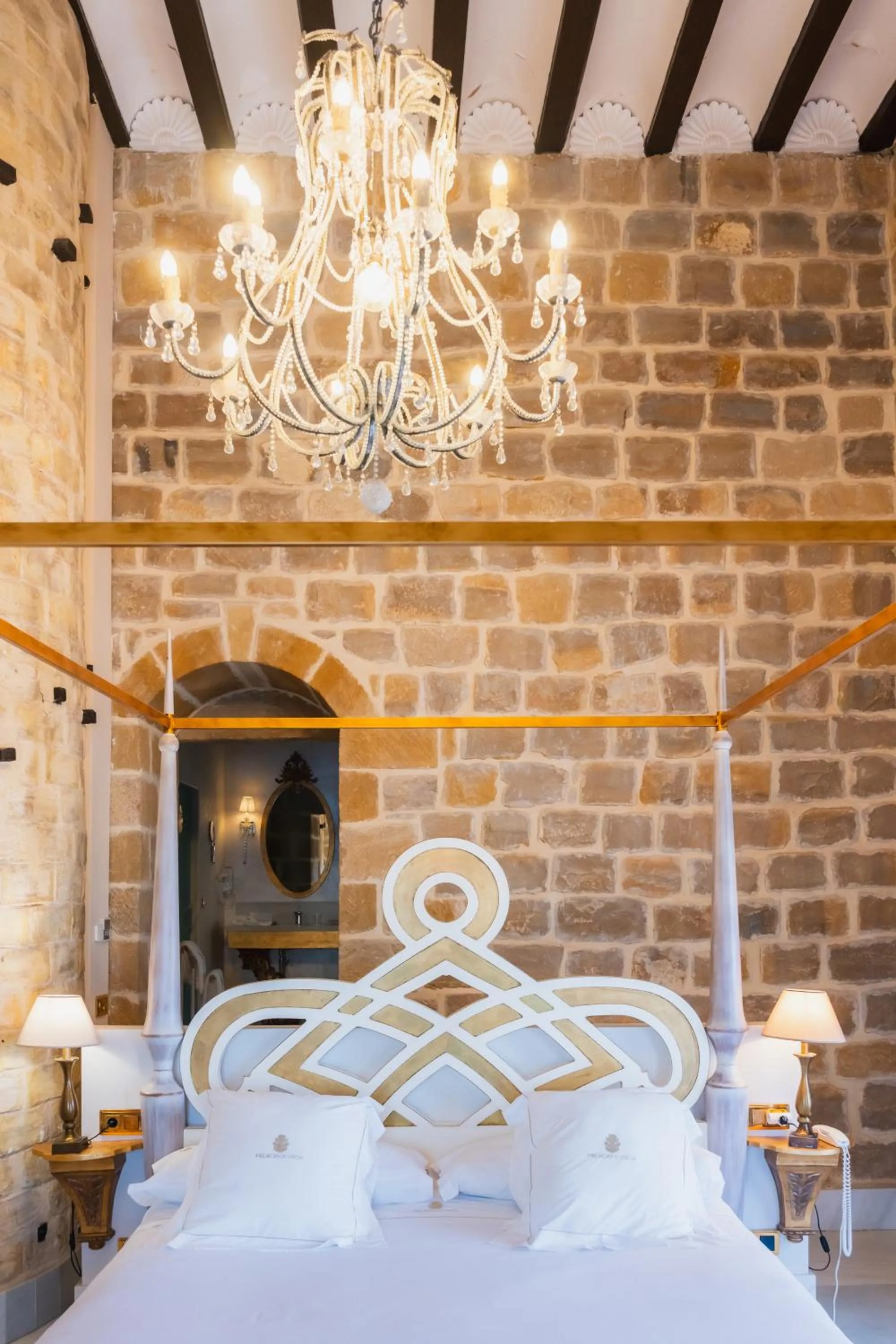 Property building, Bed in Hotel Palacio De Úbeda 5 G.L