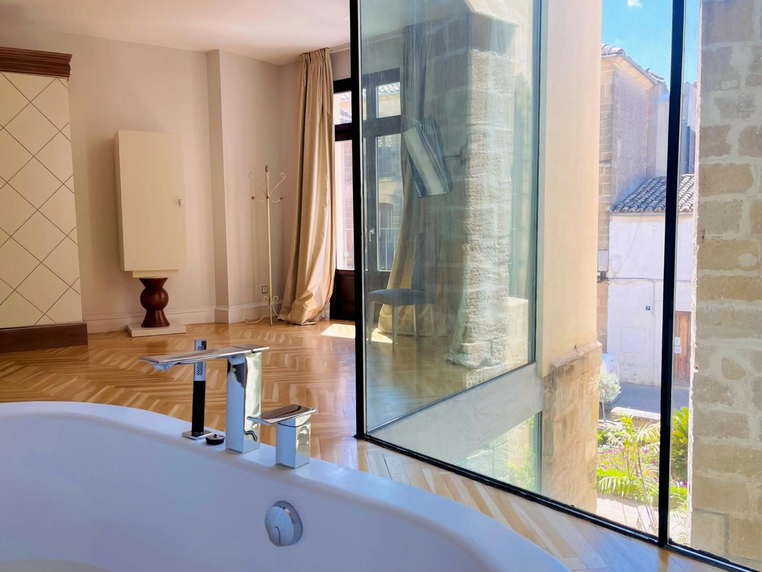 Photo of the whole room in Hotel Palacio De Úbeda 5 G.L