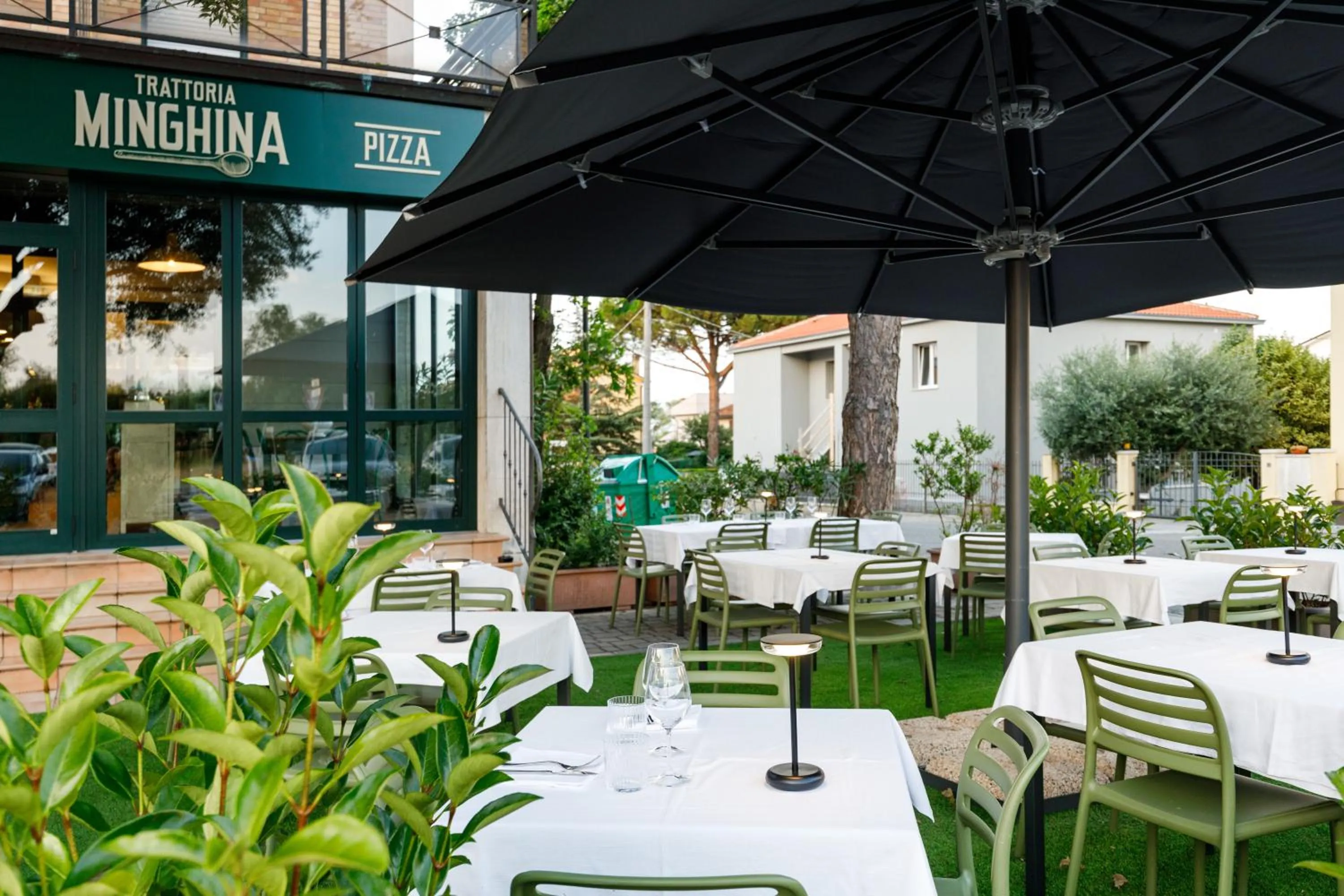 Restaurant/places to eat in Hotel Classicano