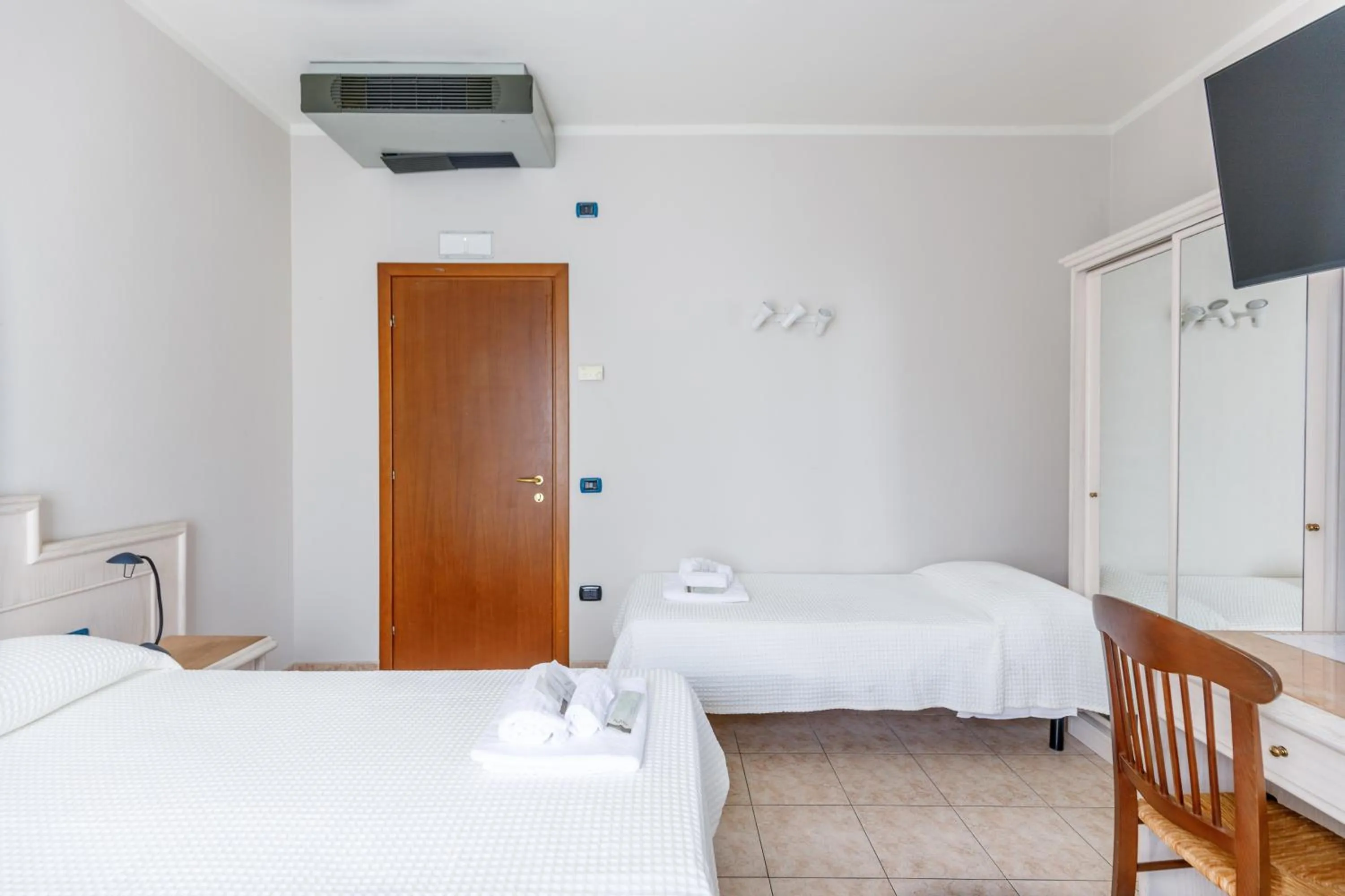 Bed in Hotel Classicano