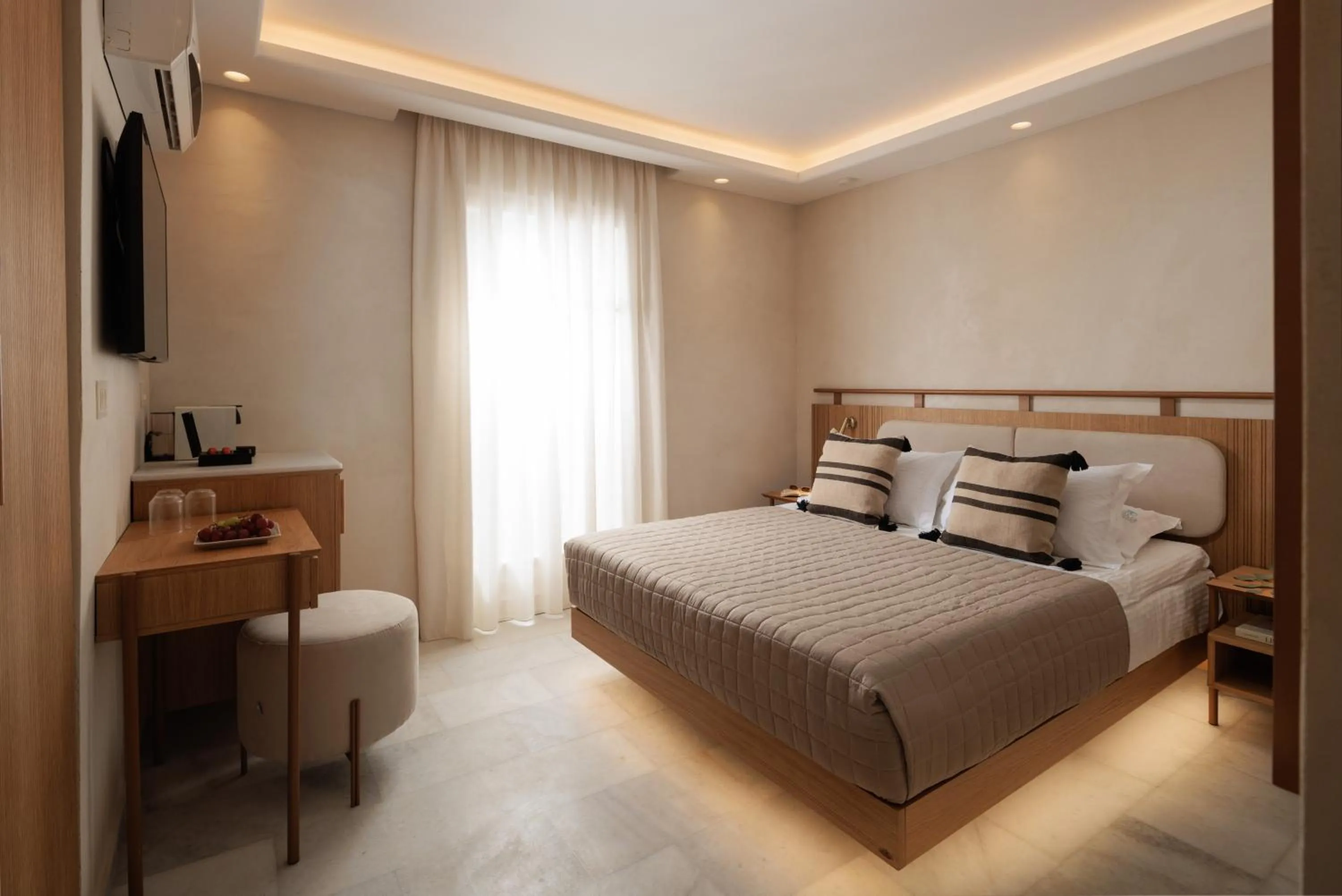 Bed in Polis of Naxos