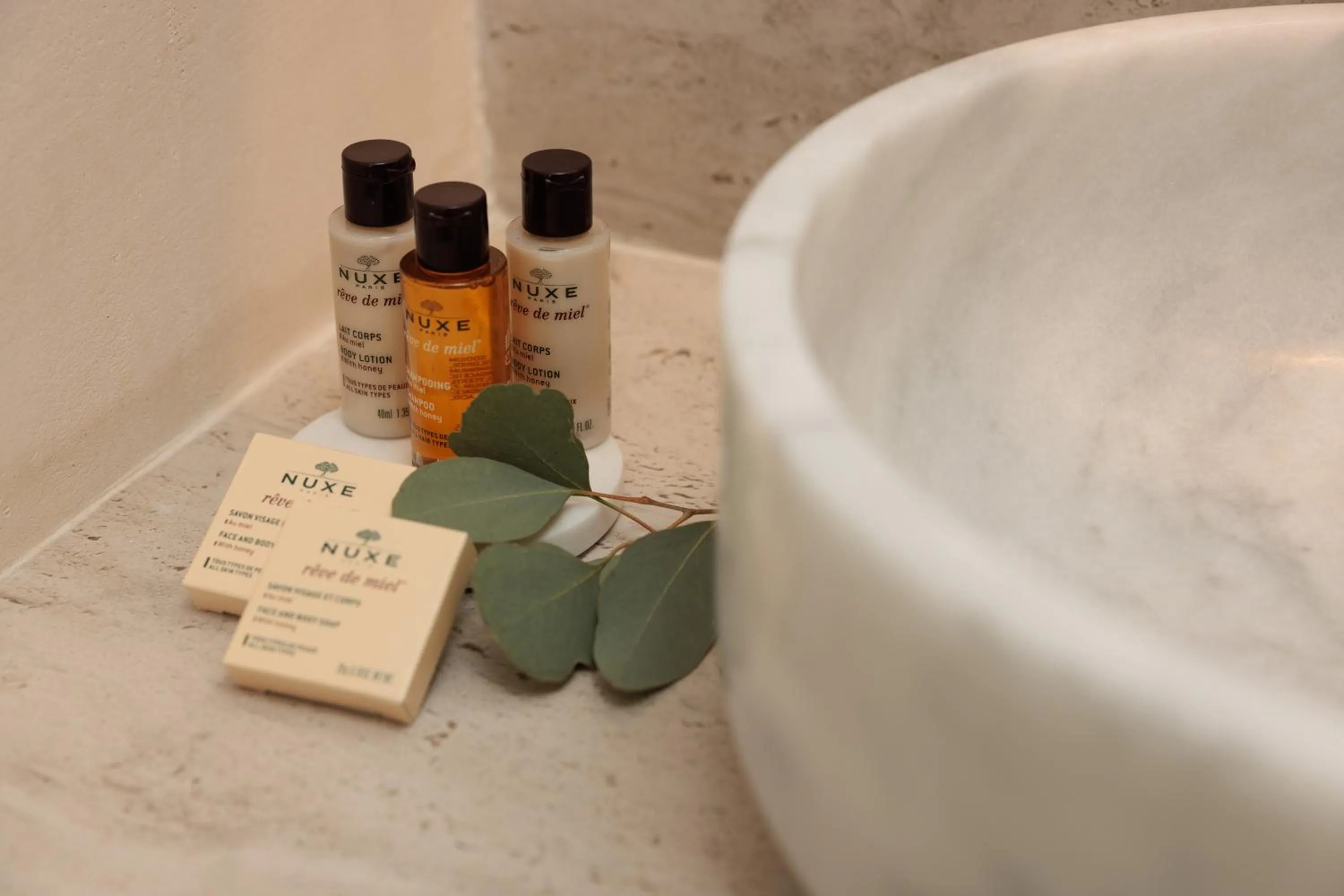 Bathroom in Polis of Naxos