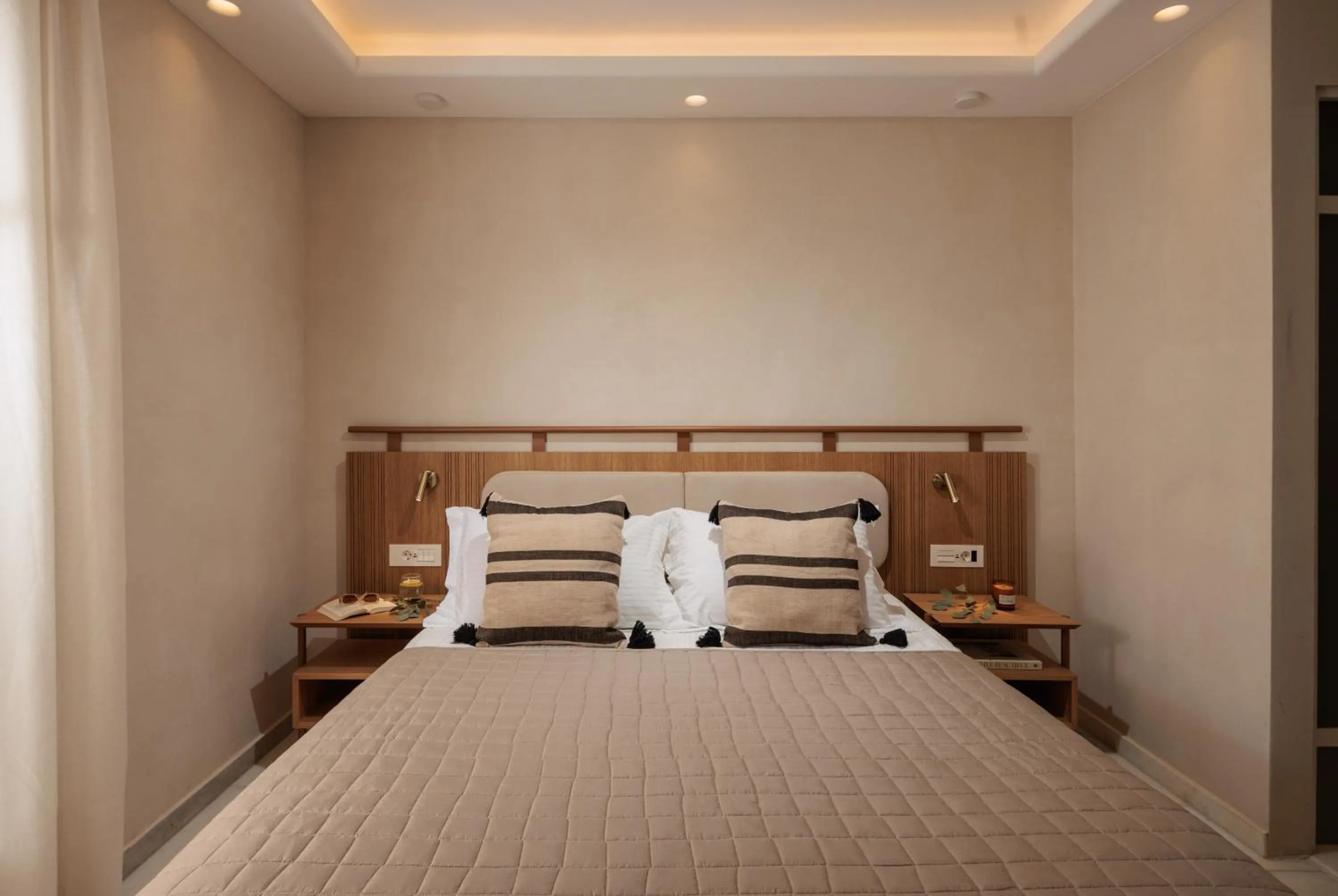 Bed in Polis of Naxos