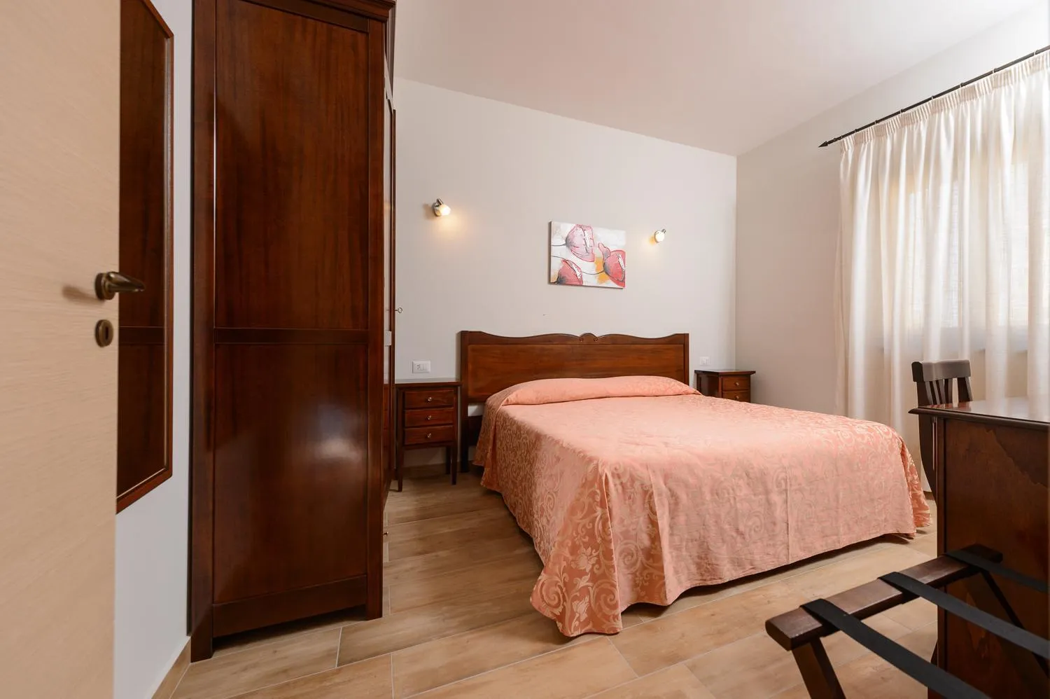 Photo of the whole room, Bed in La Dimora di Federico