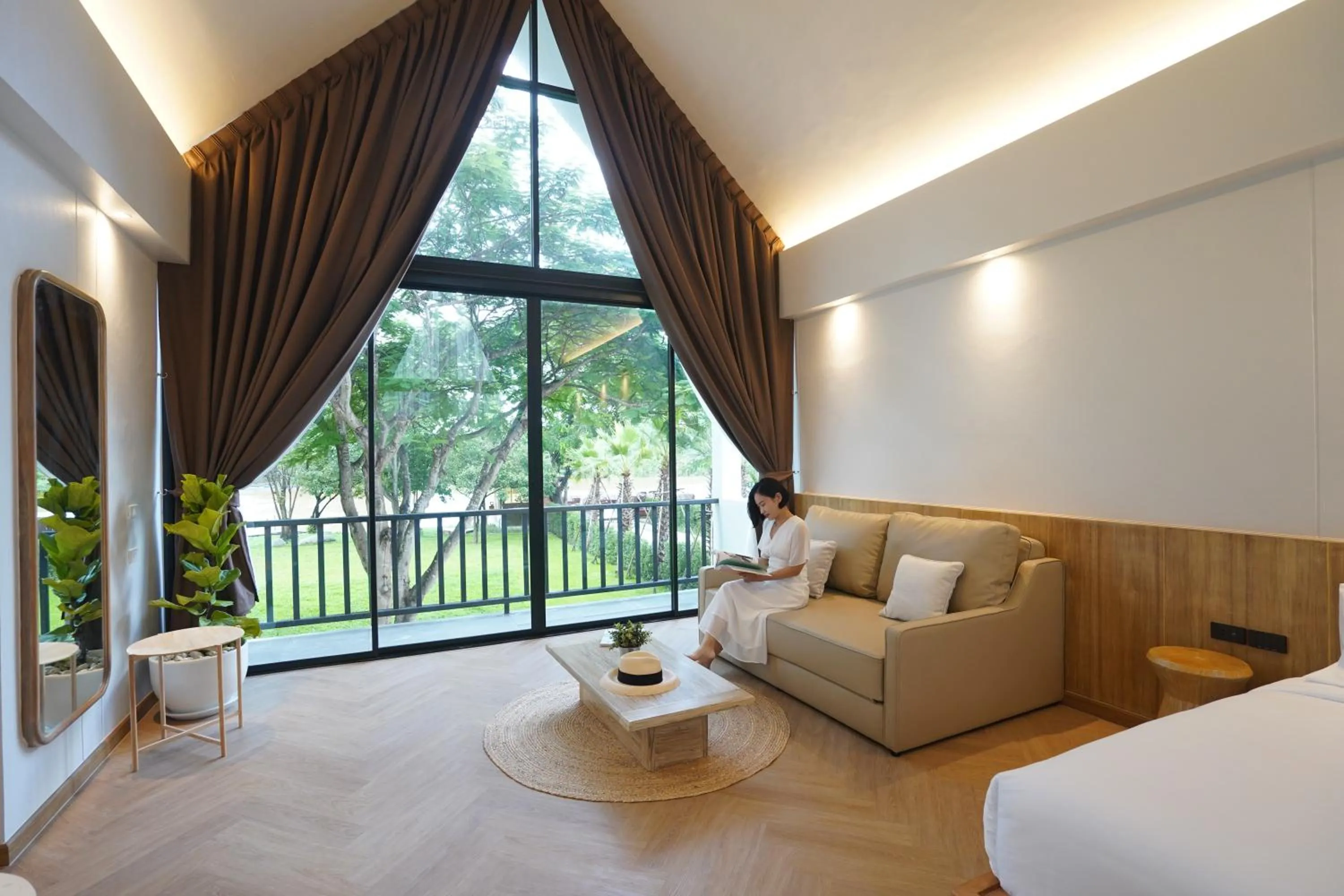 Balcony/Terrace, Bed in River Kwai Kiri Resort