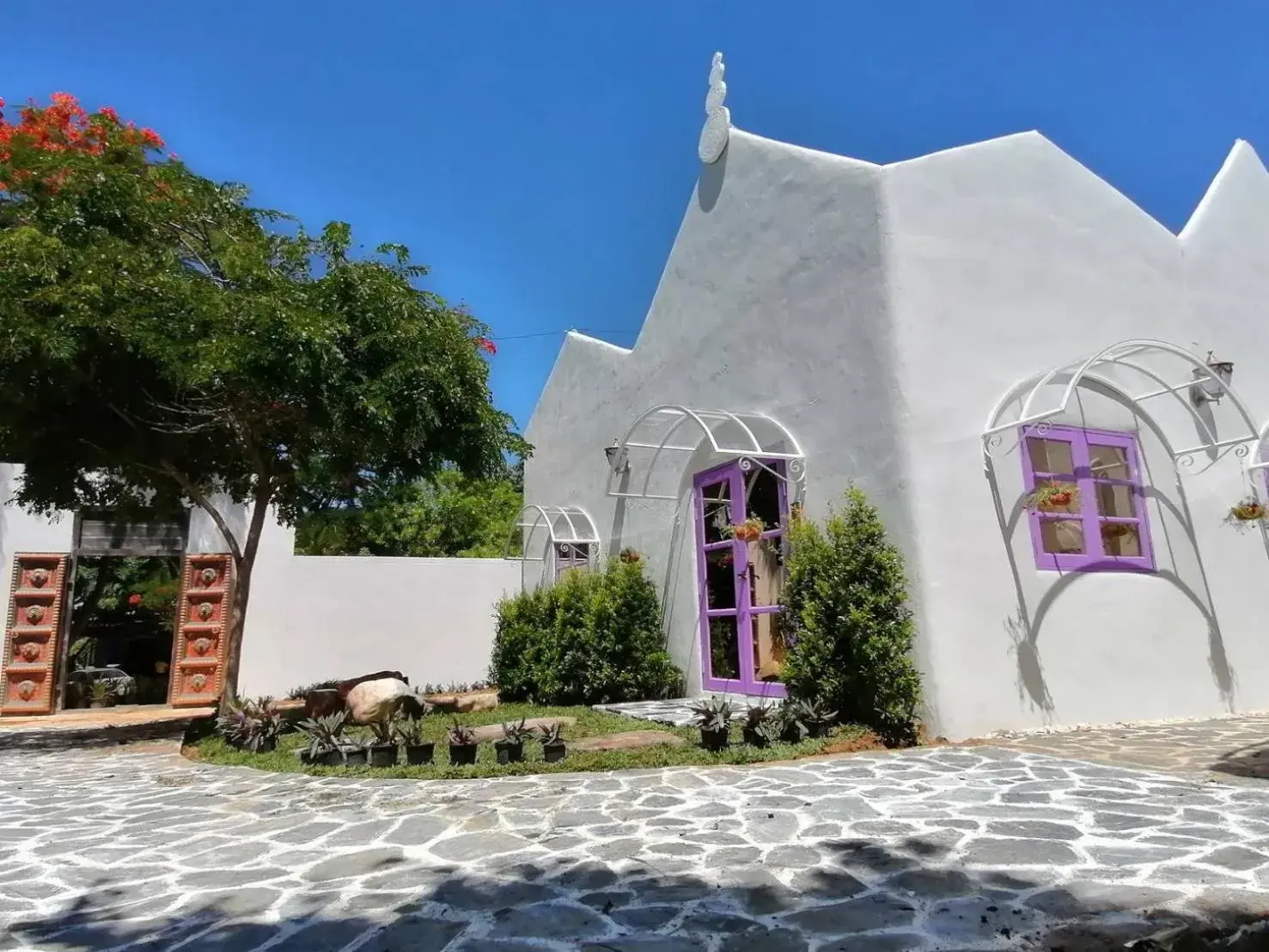 Standard Double or Twin Room in River Kwai Kiri Resort Standard Double or Twin Room in River Kwai Kiri Resort