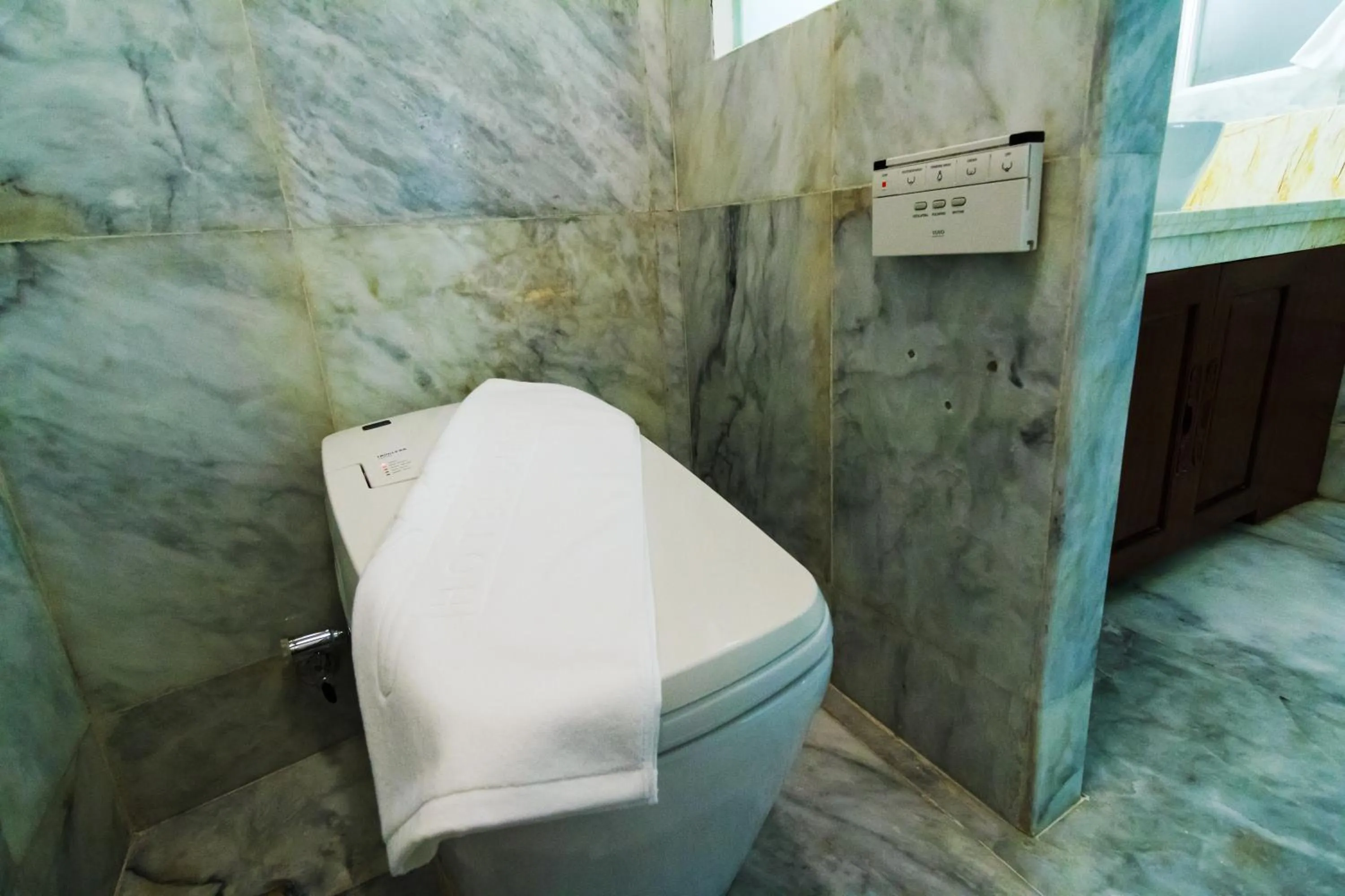 Bathroom in Hotel Luna Annex