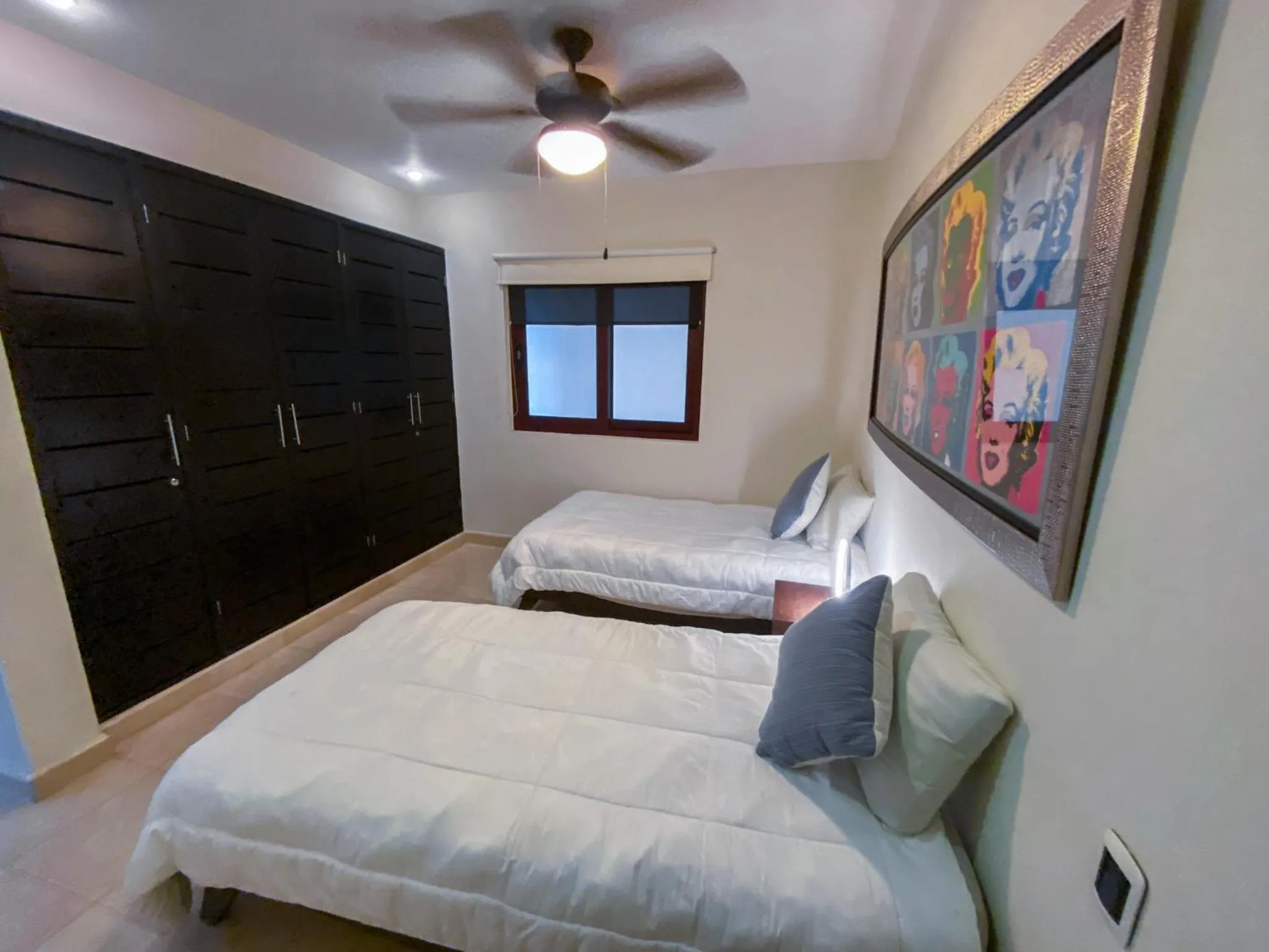 Bed in El Faro 304 CORAL 3 Bdr Penthouse