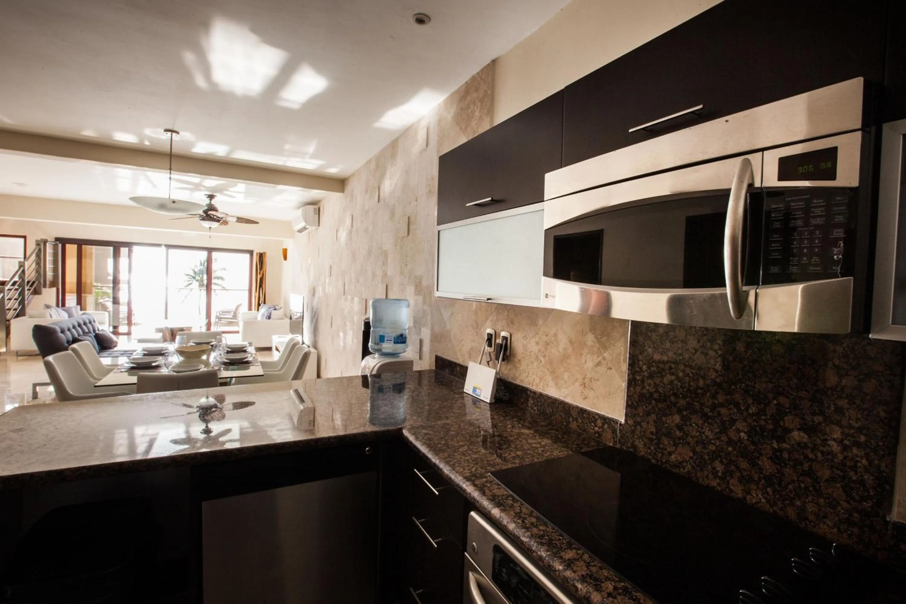 El Faro 304 CORAL 3 Bdr Penthouse