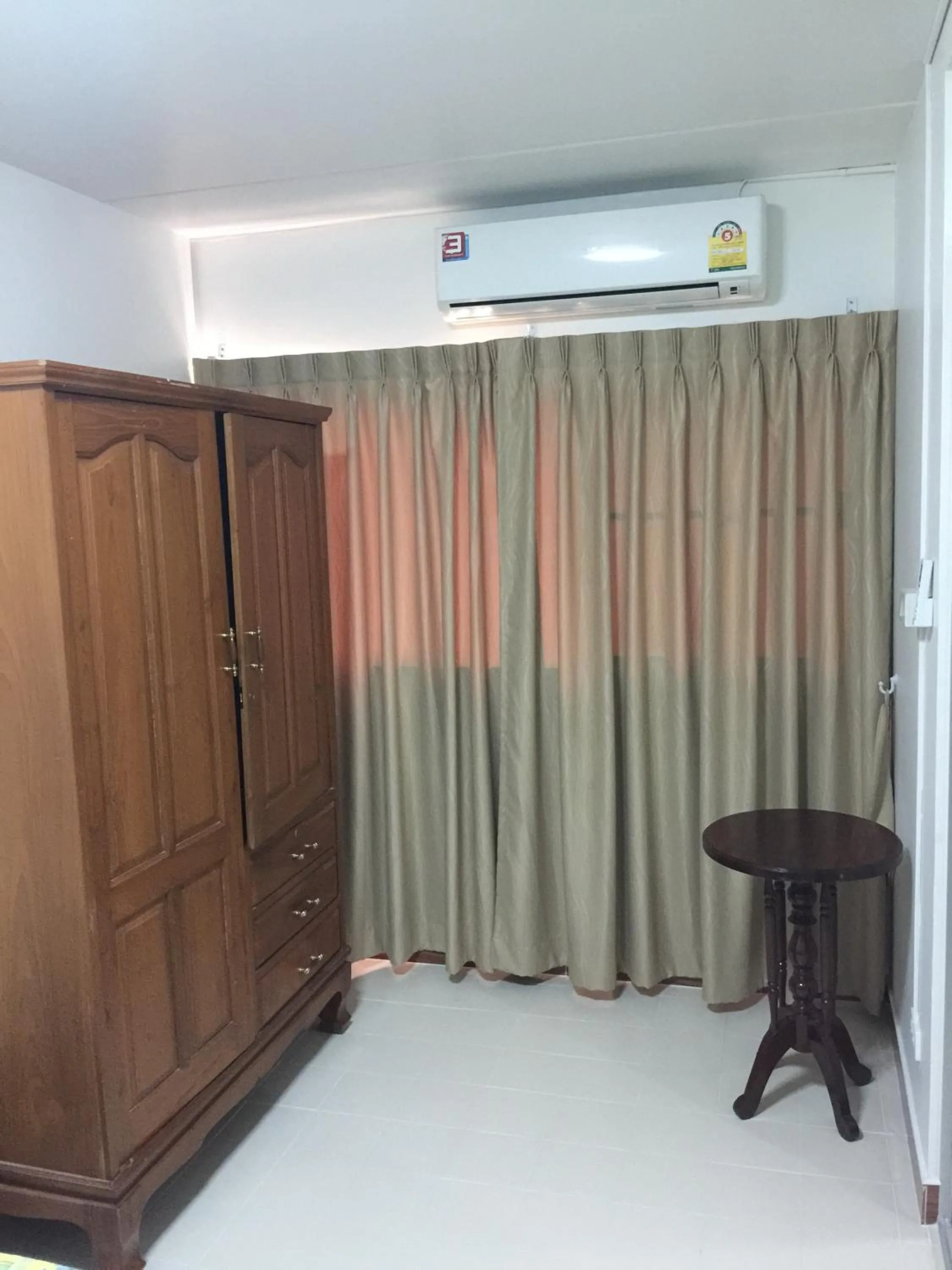 Bedroom in Muangthongthani Rental/Khun Dan